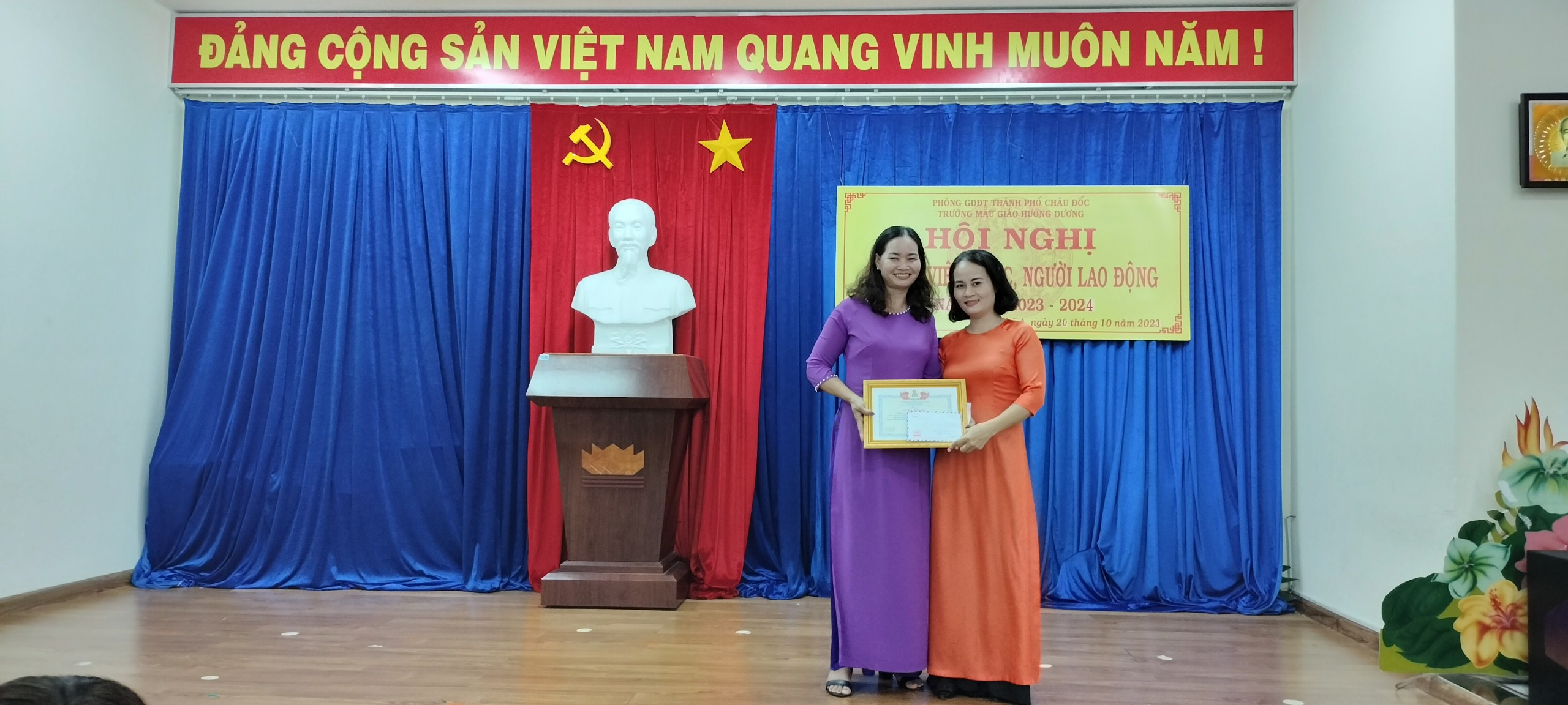 anh tin bai