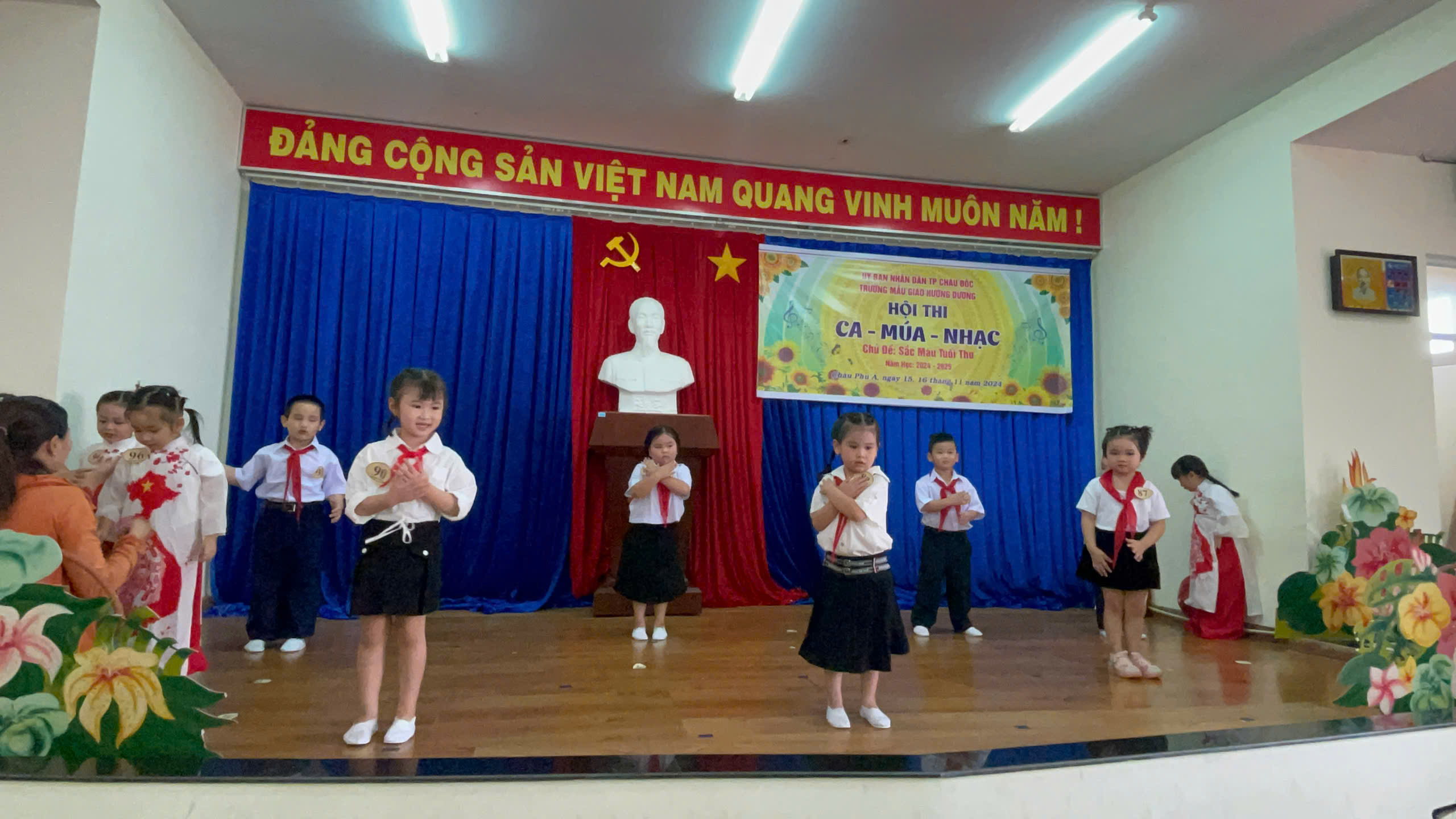 anh tin bai
