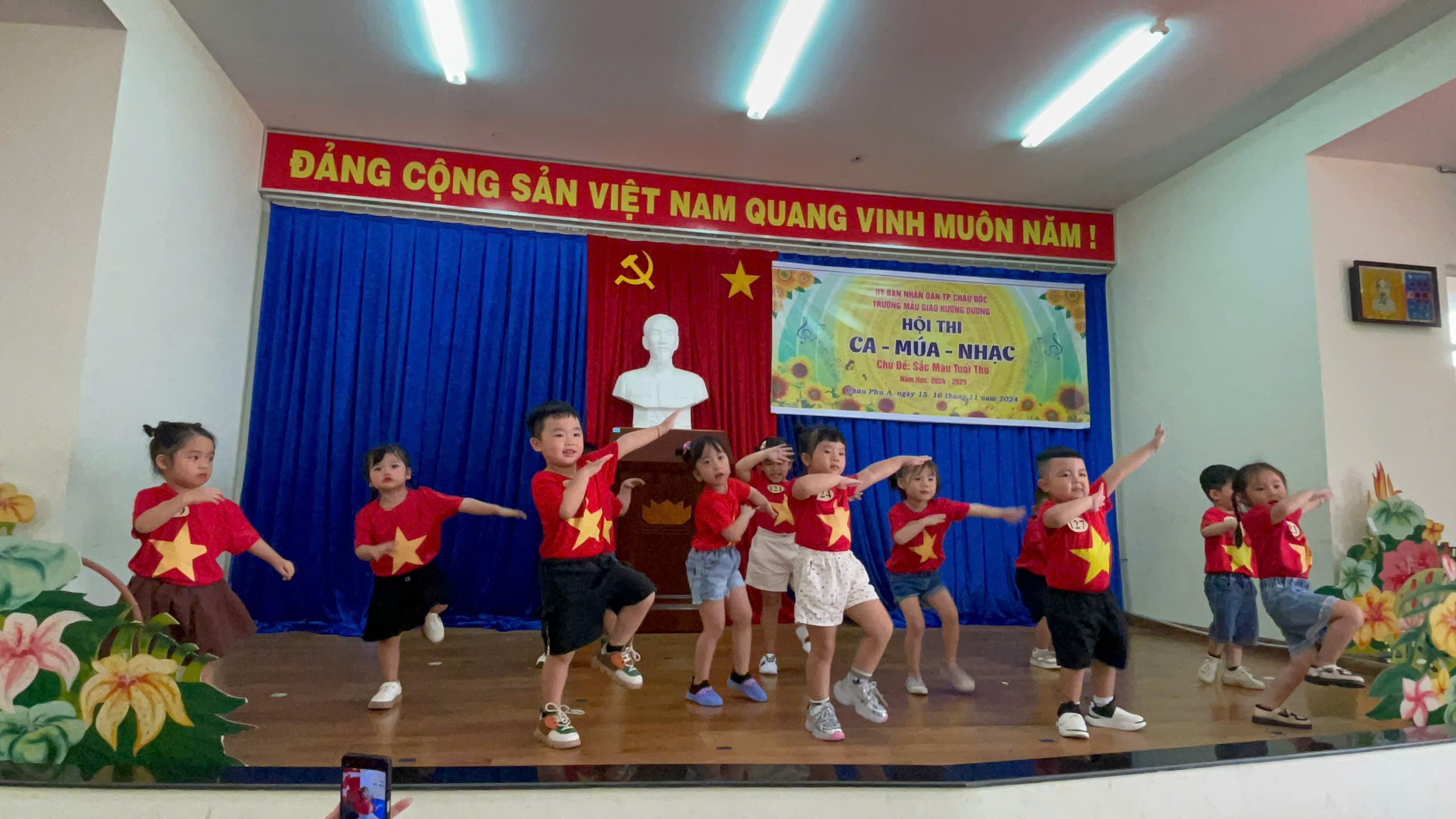 anh tin bai