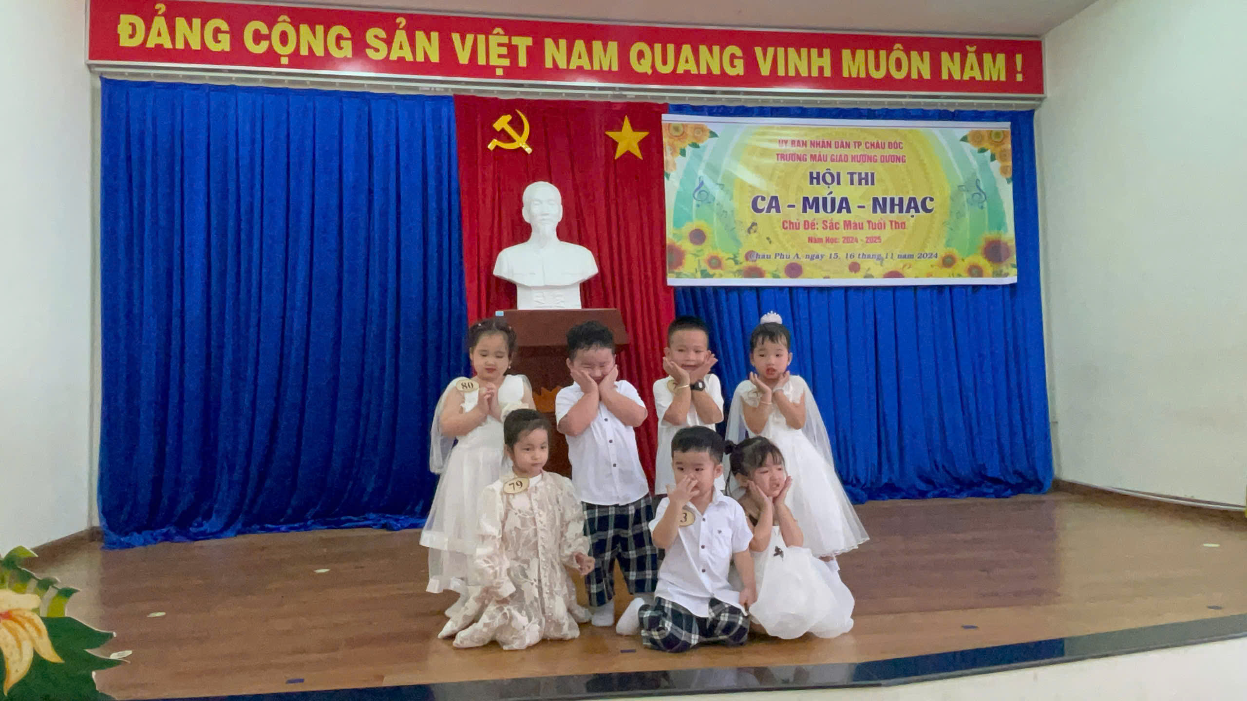 anh tin bai