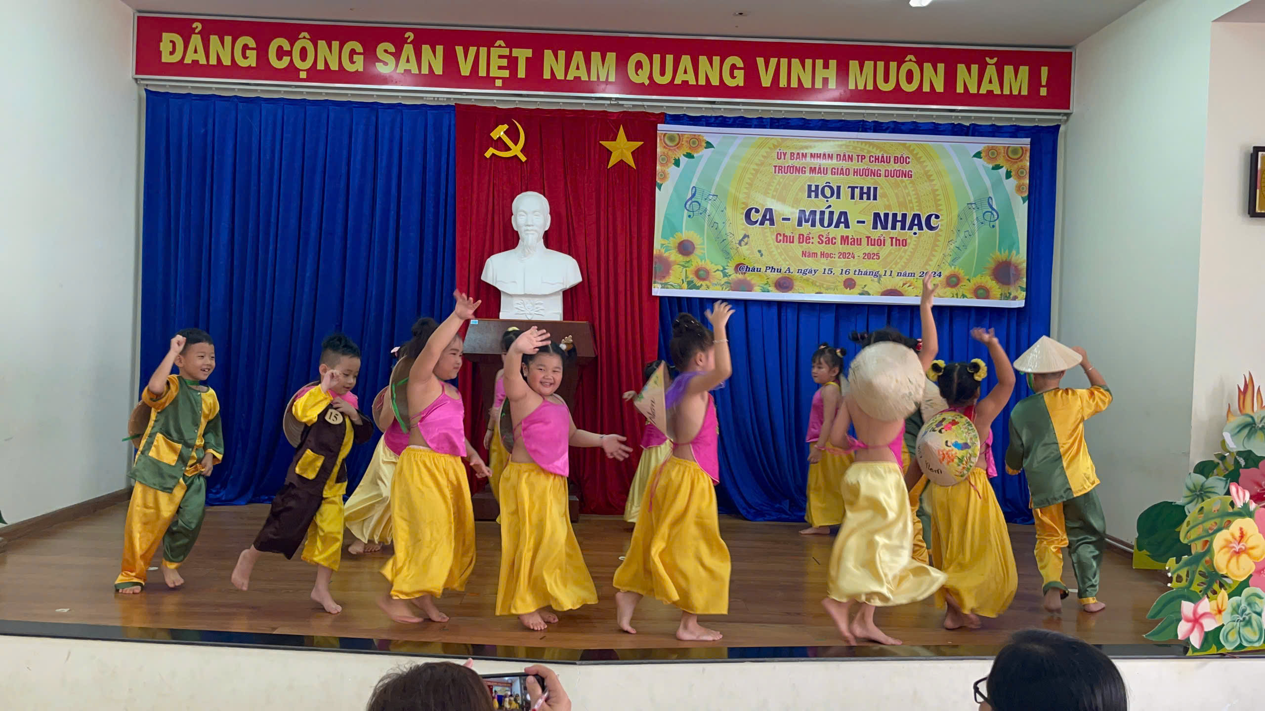 anh tin bai