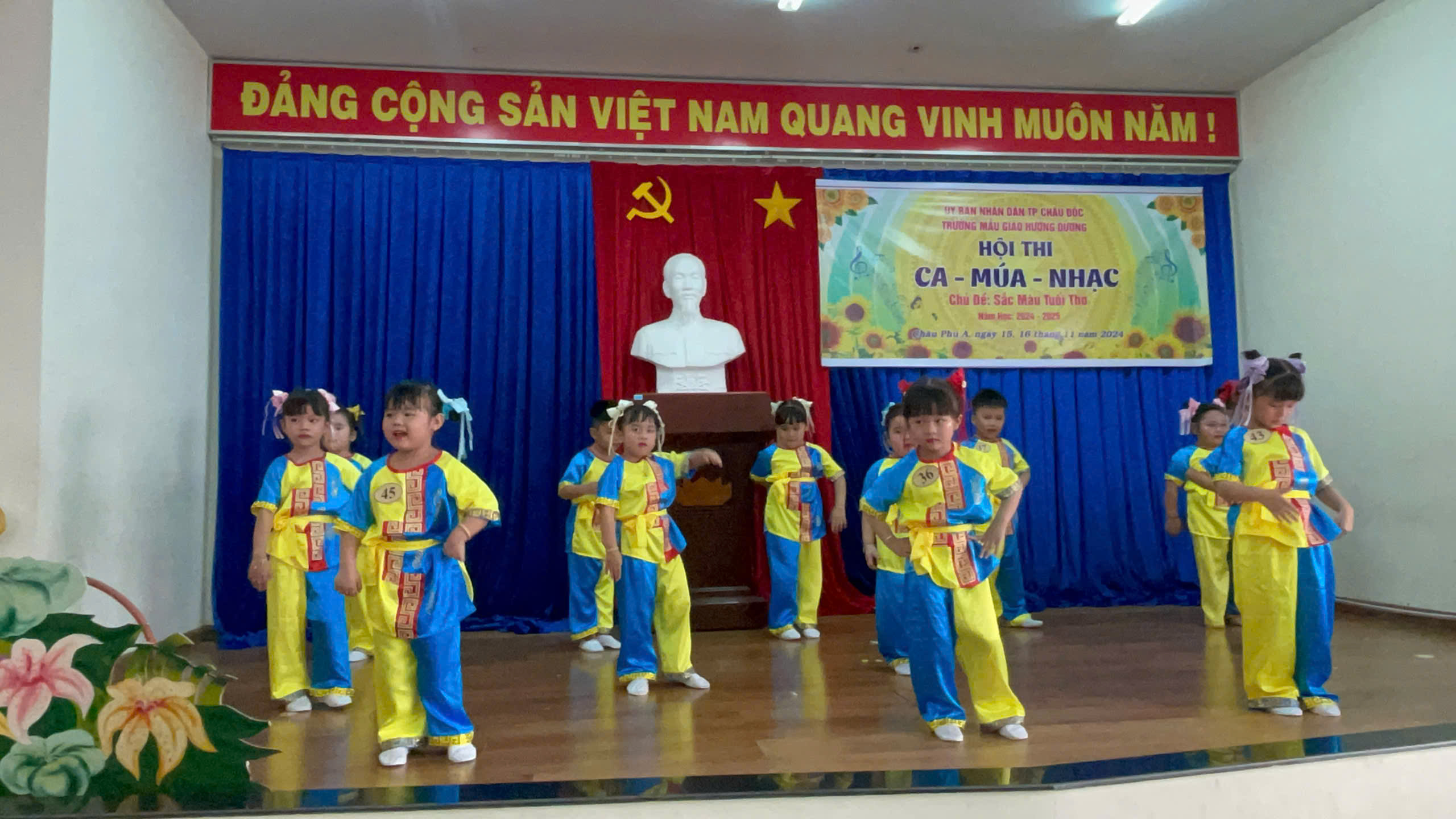anh tin bai