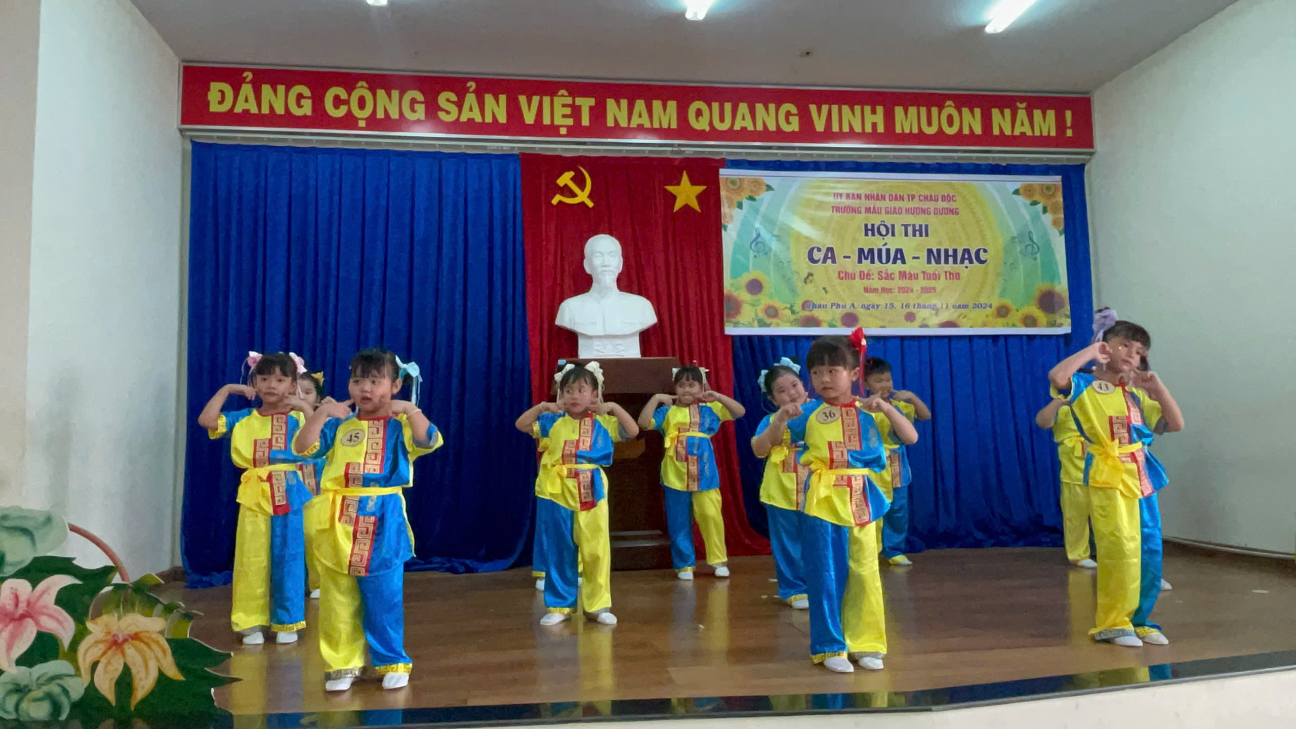 anh tin bai