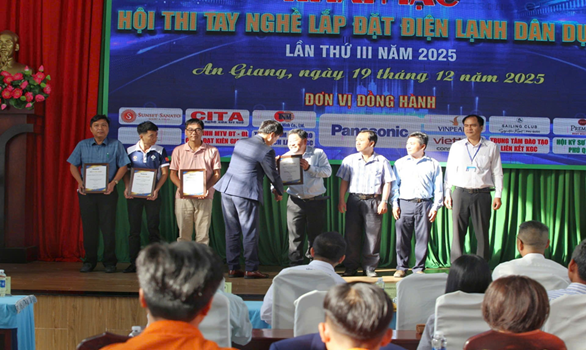 KHAI MẠC HỘI THI TAY NGHỀ LẮP ĐẶT ĐIỆN LẠNH DÂN DỤNG  LẦN THỨ III – NĂM 2025