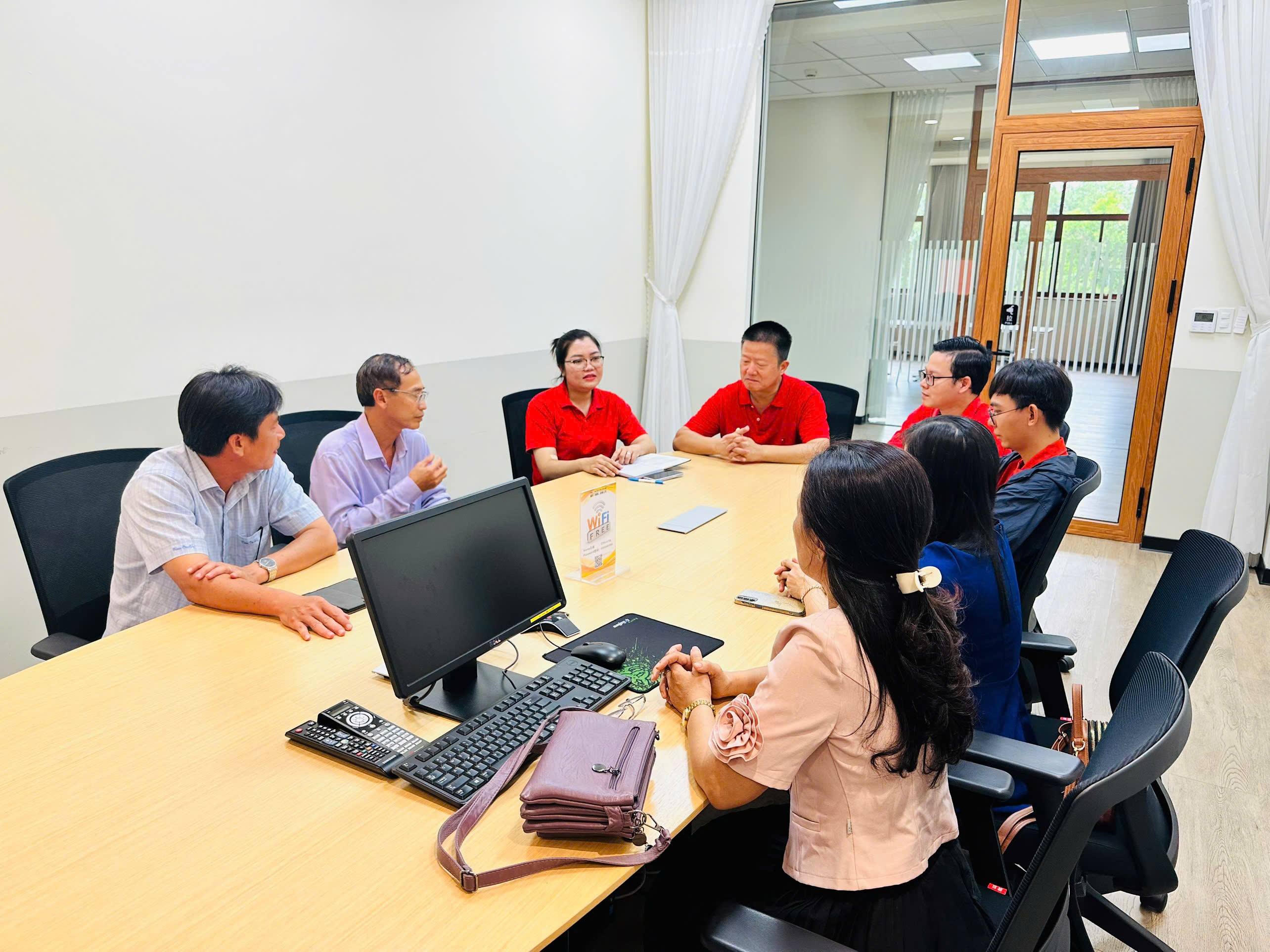 ĐẨY MẠNH KẾT NỐI DOANH NGHIỆP MỞ RỘNG CƠ HỘI THỰC TẬP VÀ VIỆC LÀM CHO SINH VIÊN
