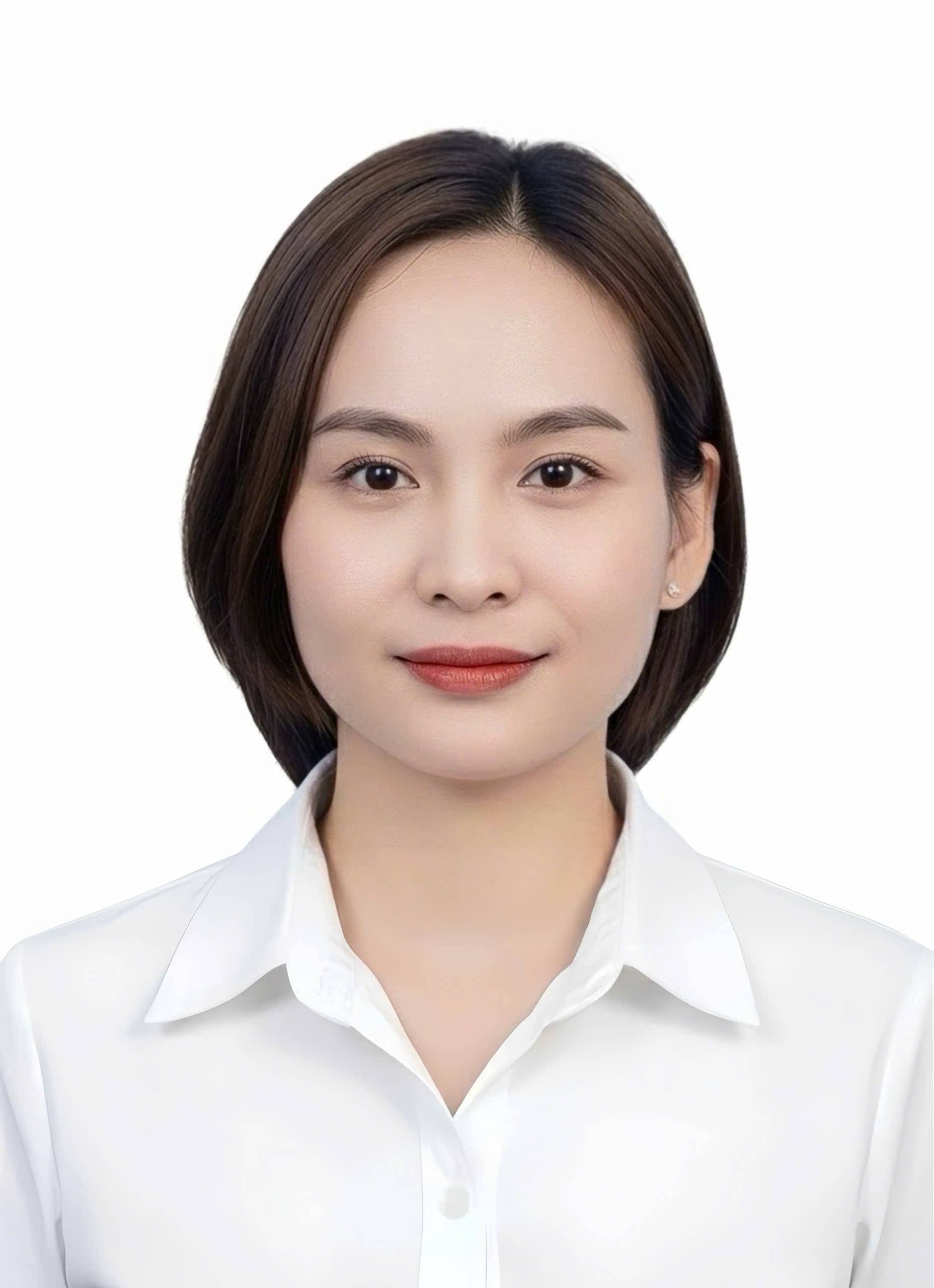 NHÂN SỰ TRUNG TÂM NGOẠI NGỮ - TIN HỌC