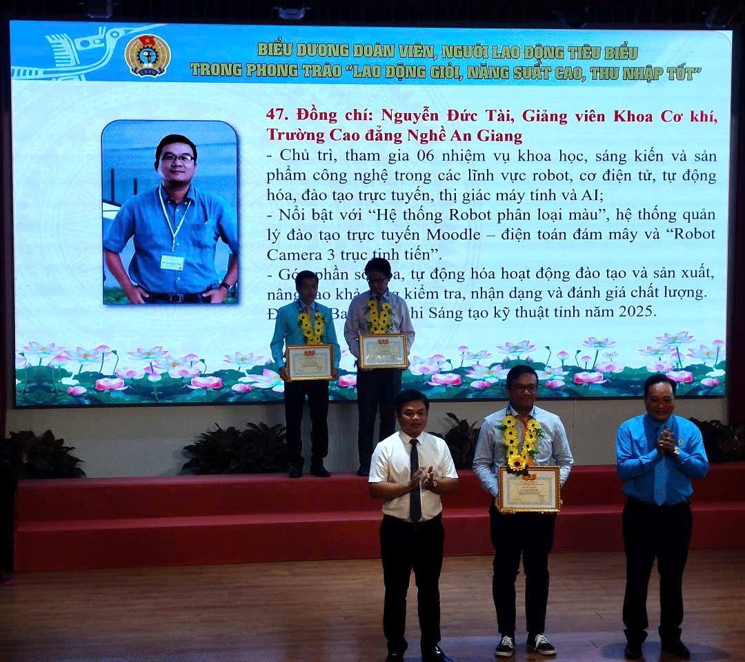 Công đoàn viên Trường Cao đẳng nghề An Giang