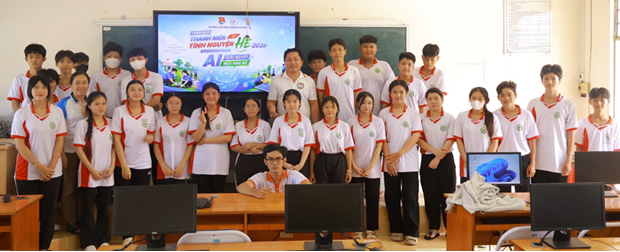 Đoàn Thanh niên Khoa Công nghệ thông tin lan tỏa tri thức số trong Chiến dịch Thanh niên tình nguyện hè 2026