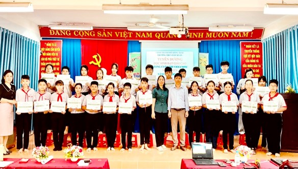 anh tin bai