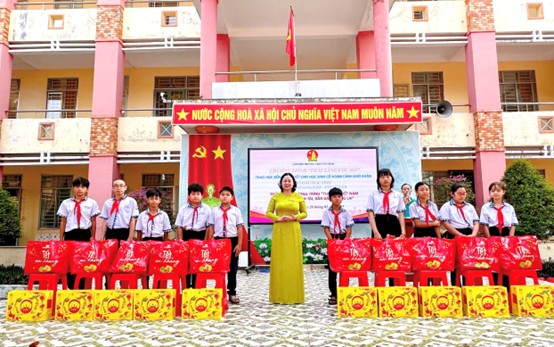 anh tin bai