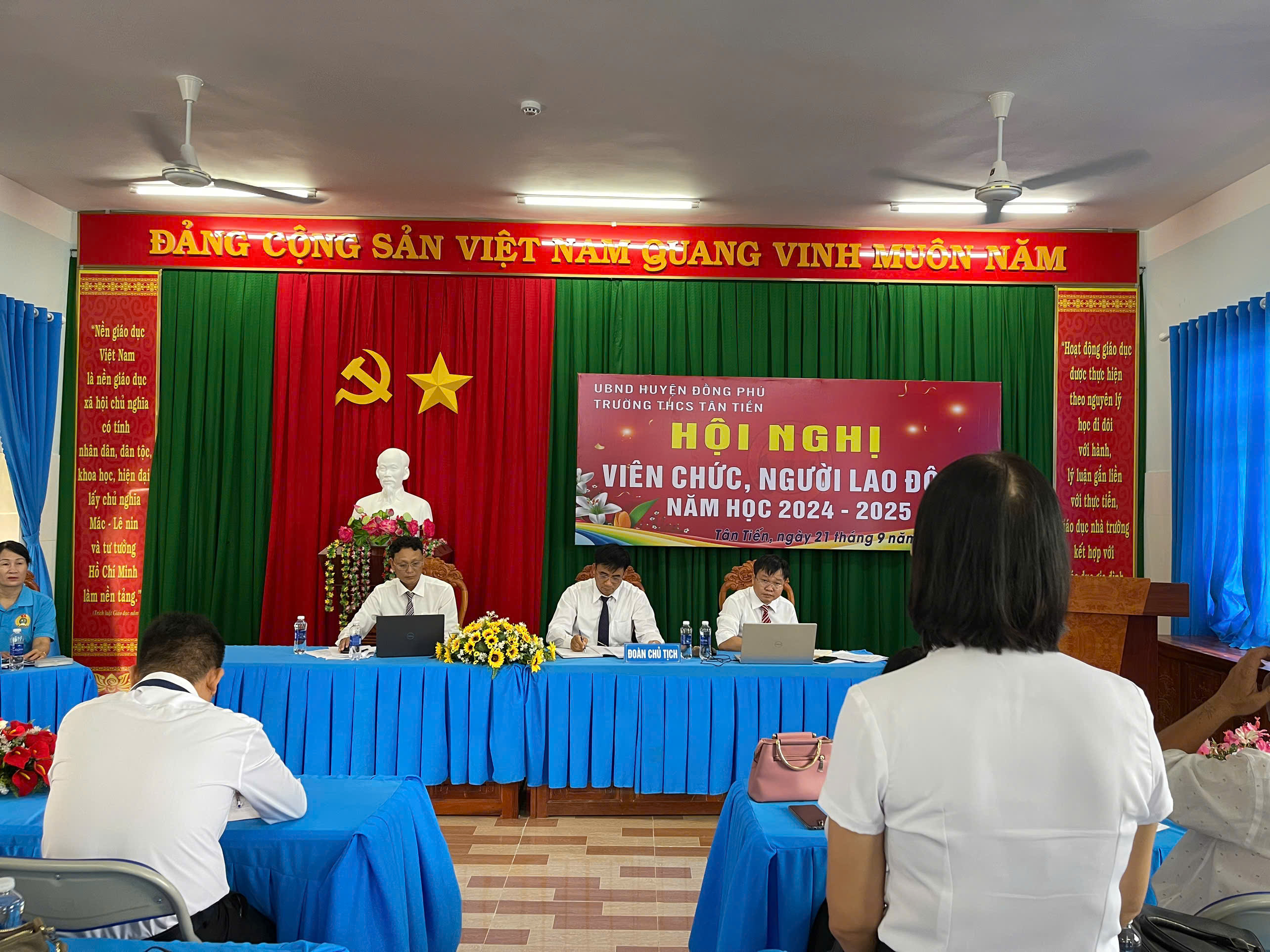 anh tin bai