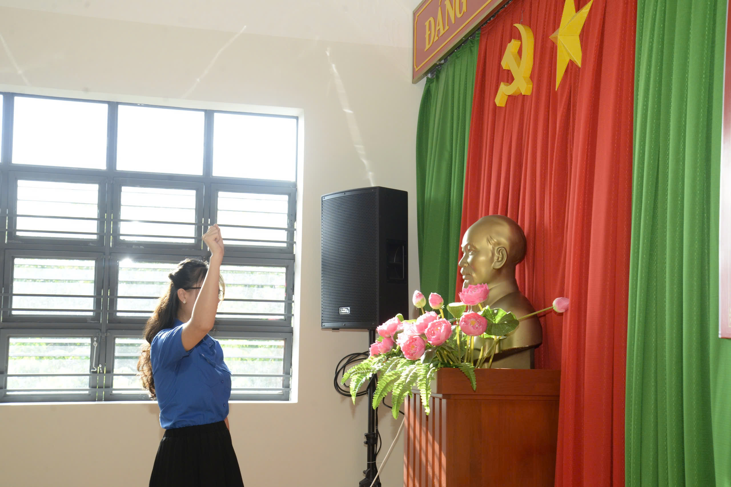 anh tin bai