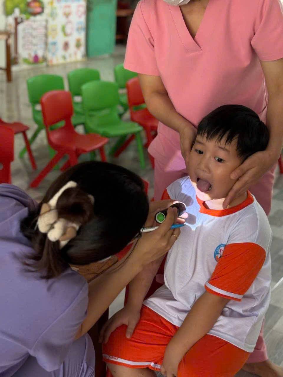 anh tin bai
