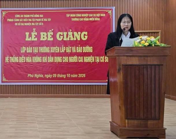 BẾ GIẢNG LỚP ĐÀO TẠO NGHỀ LẮP ĐẶT VÀ BẢO DƯỠNG HỆ THỐNG ĐIỀU HÒA KHÔNG KHÍ DÂN DỤNG TẠI CƠ SỞ CAI NGHIỆN MA TÚY SỐ 6