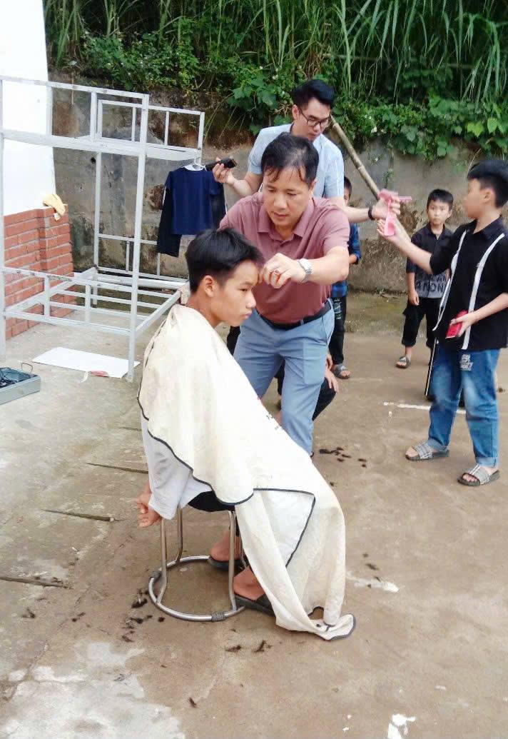 anh tin bai