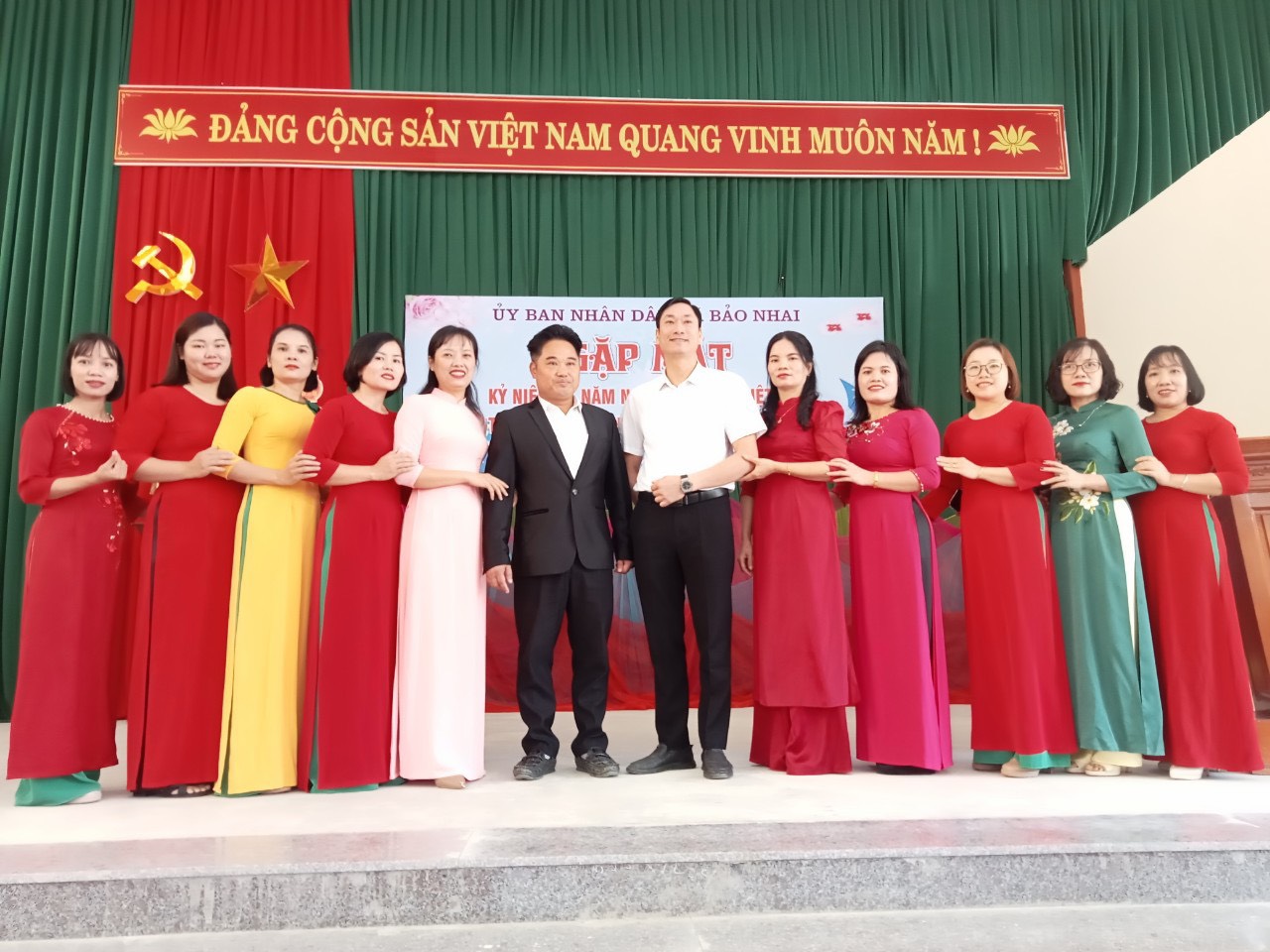 anh tin bai
