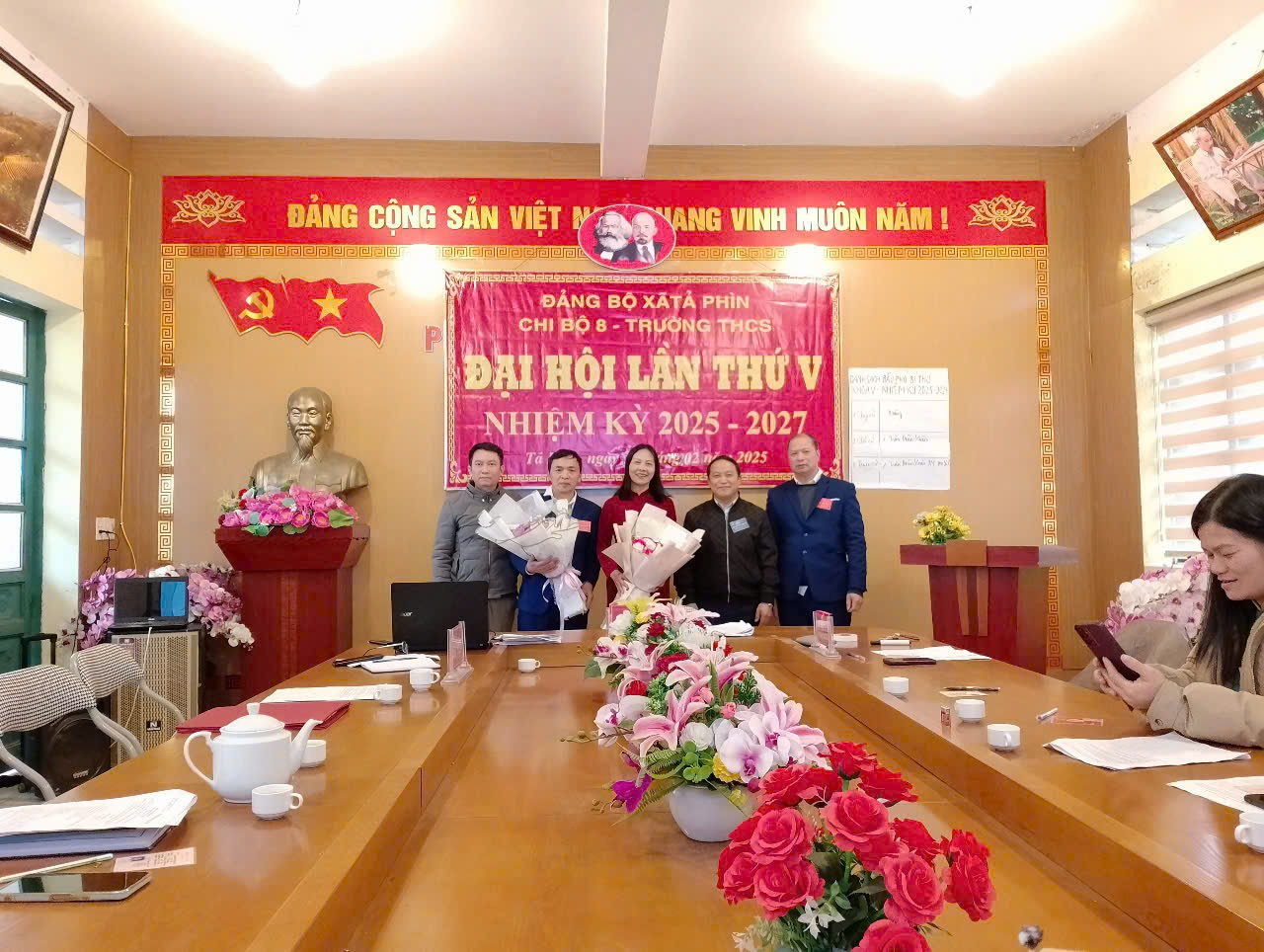 anh tin bai