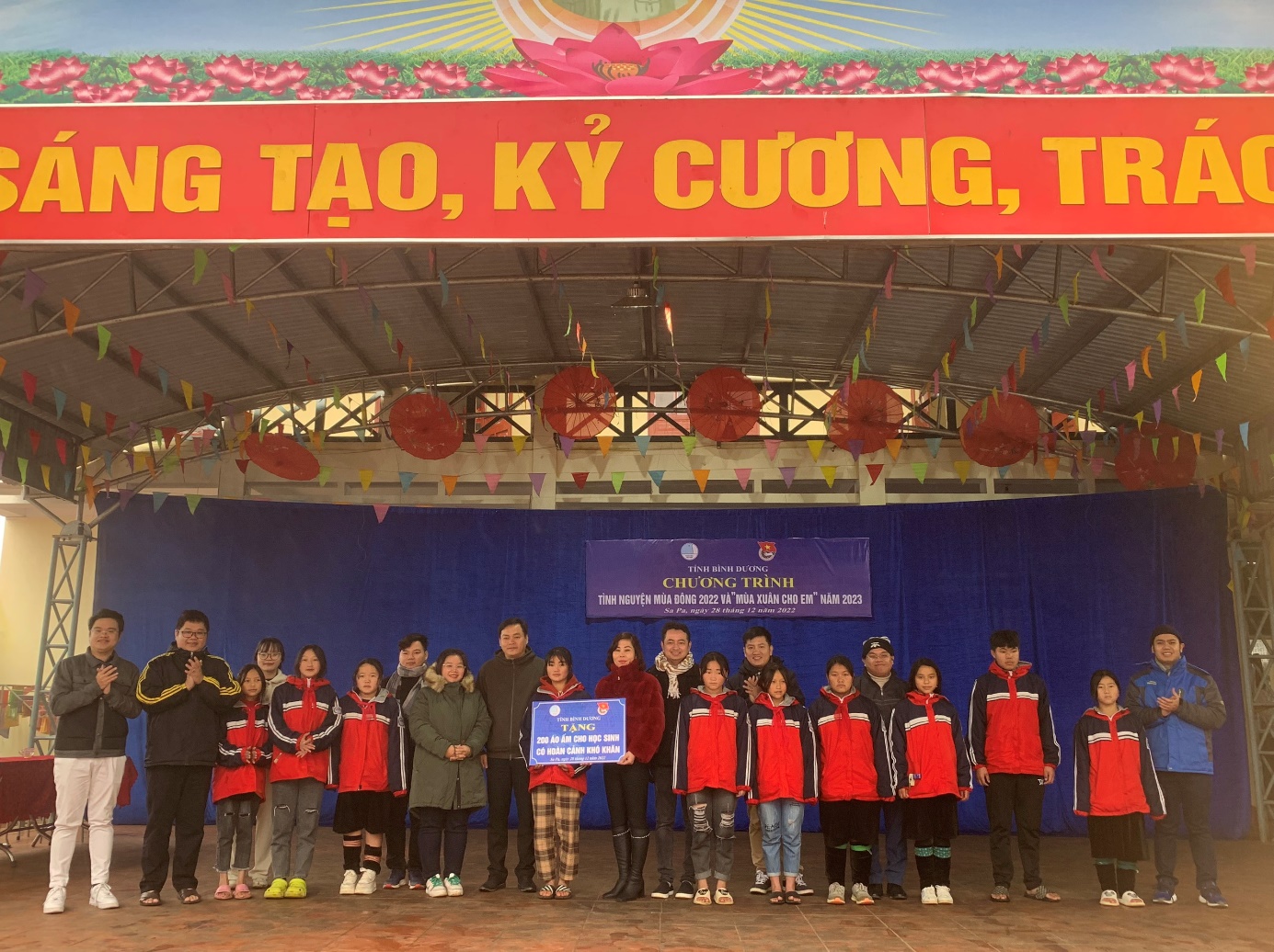 Góp yêu thương cho mùa đông bớt lạnh