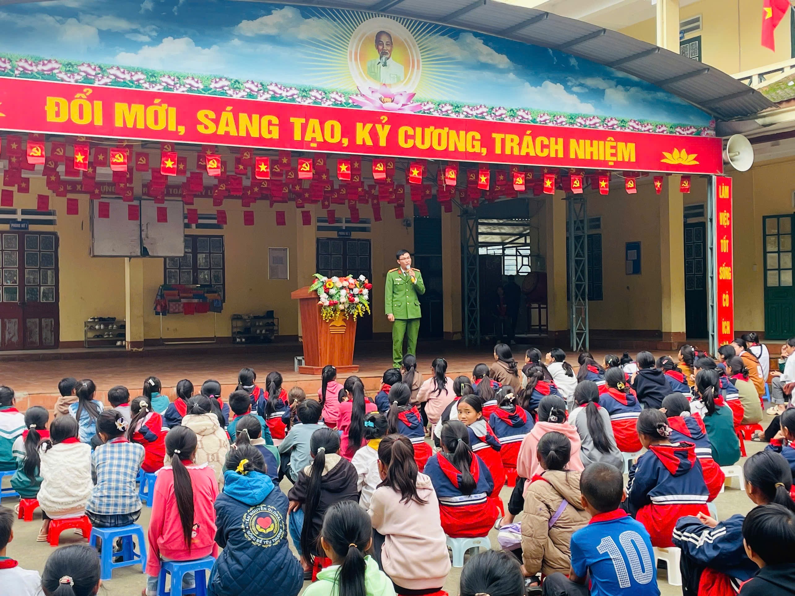 anh tin bai