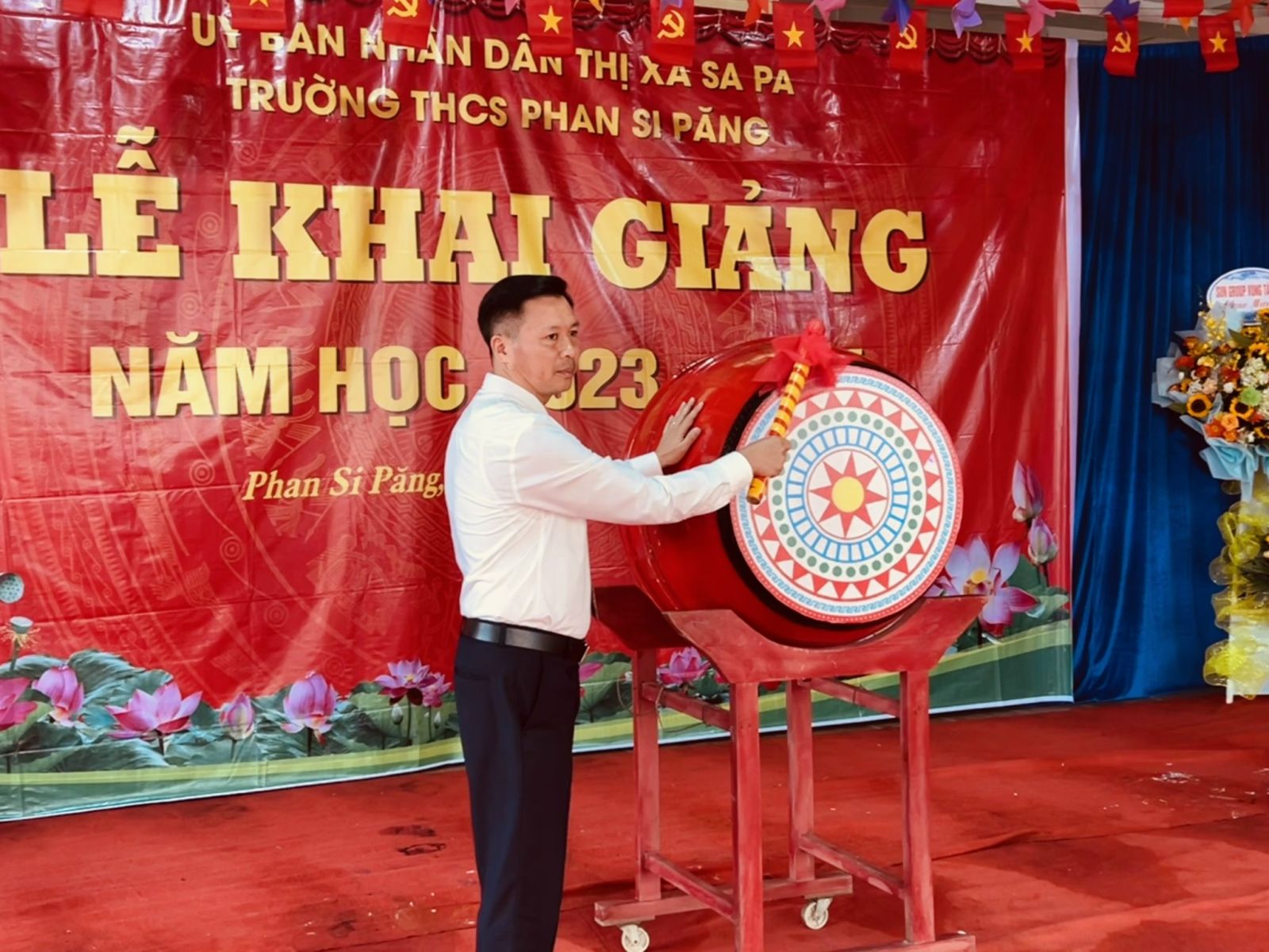 anh tin bai