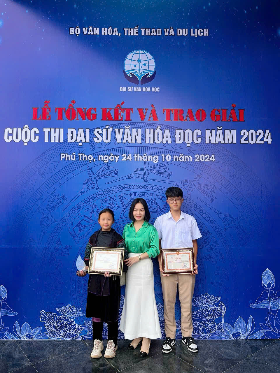 anh tin bai