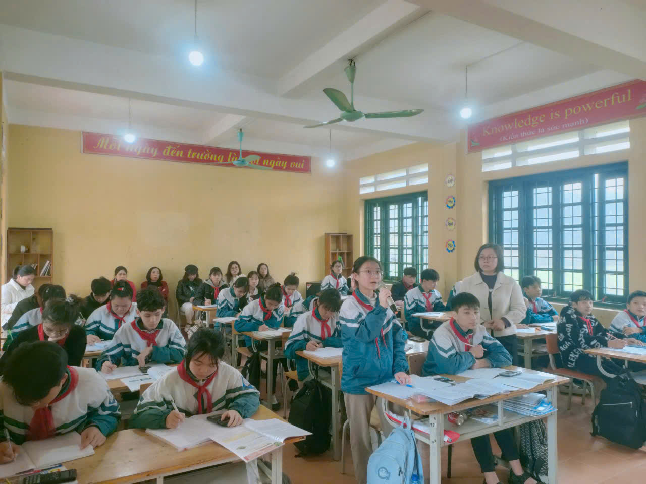 anh tin bai