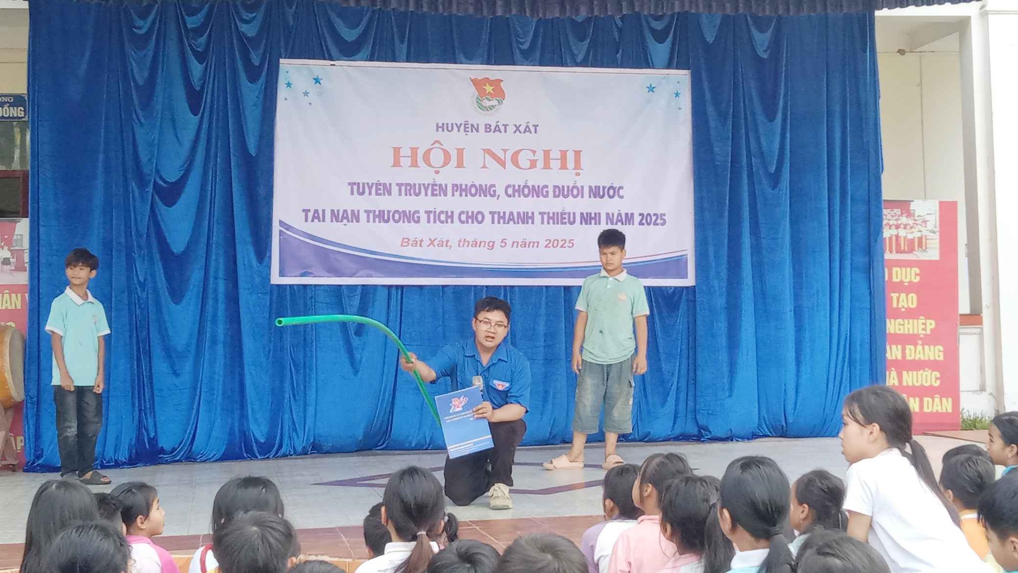 anh tin bai