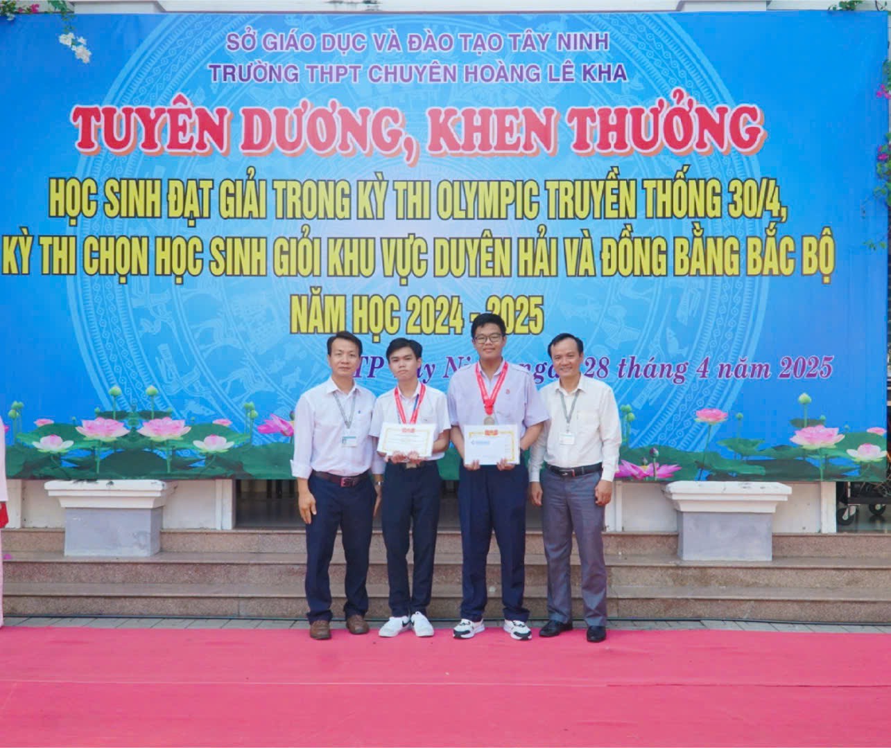 anh tin bai