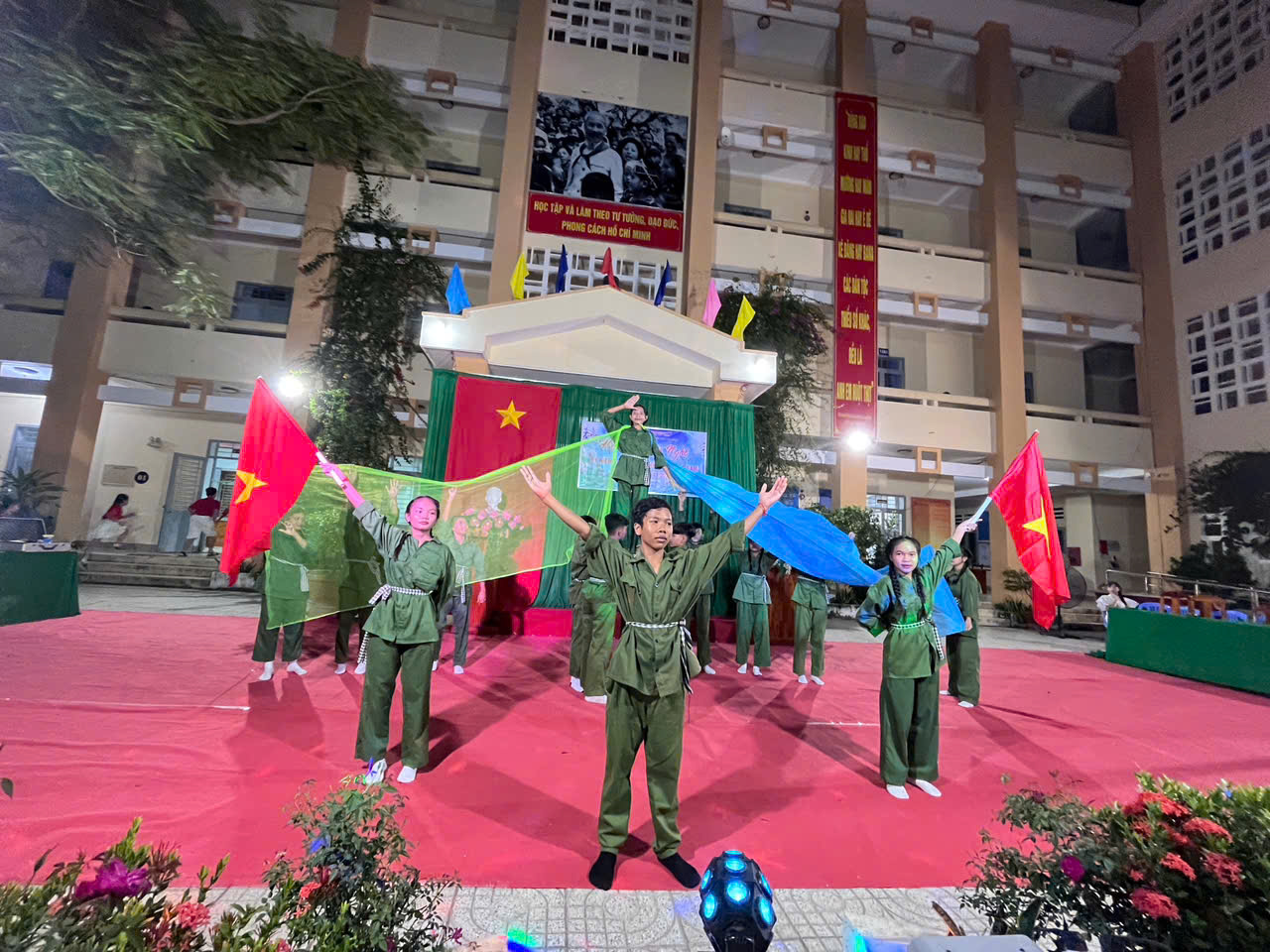 anh tin bai