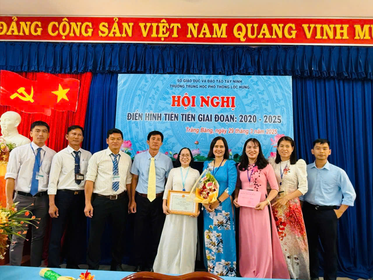 anh tin bai