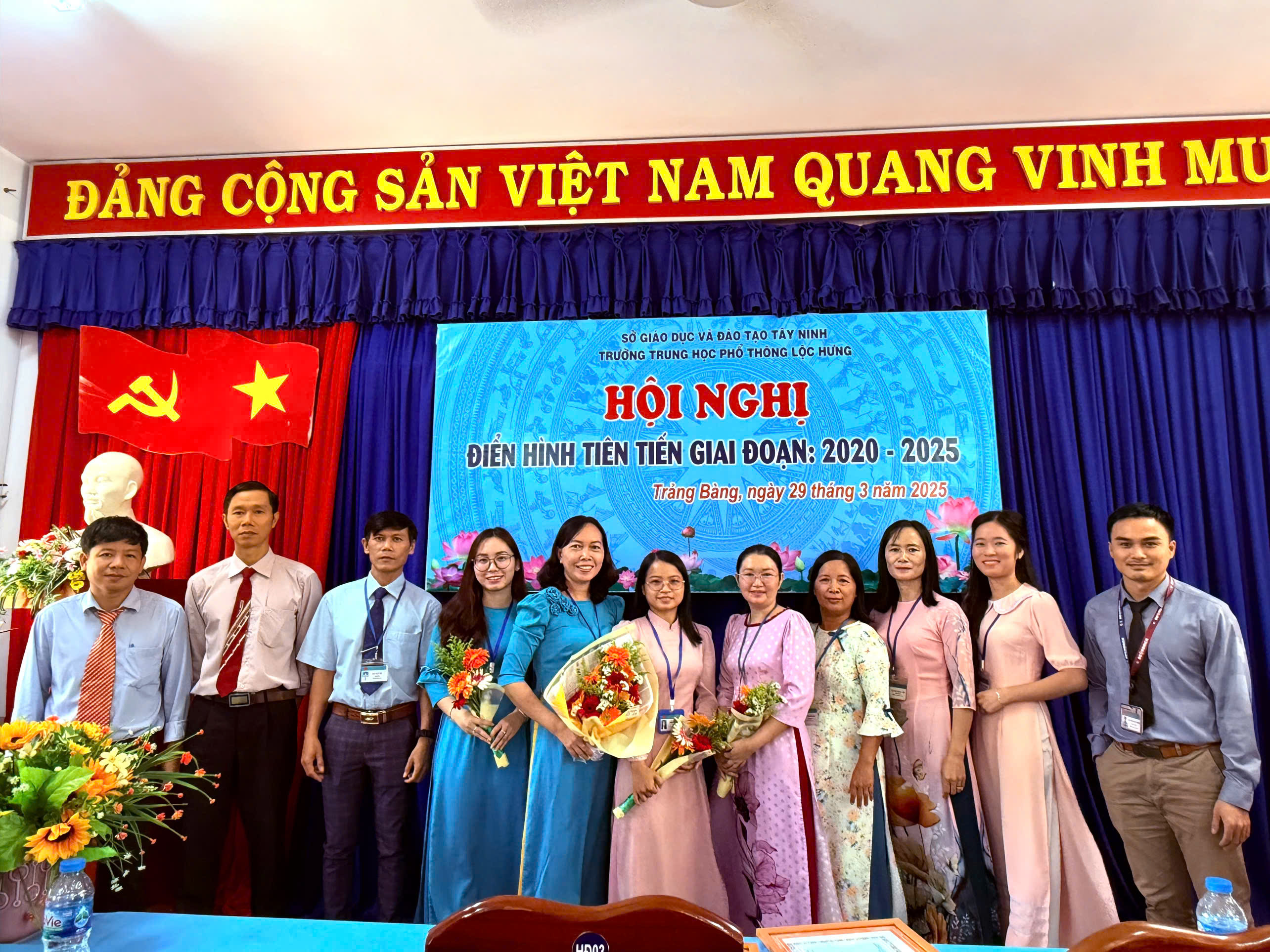 anh tin bai
