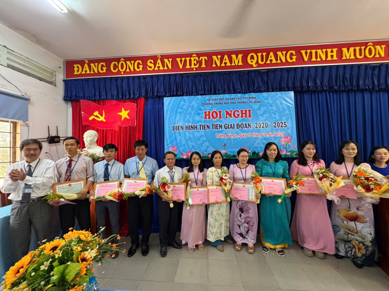 anh tin bai