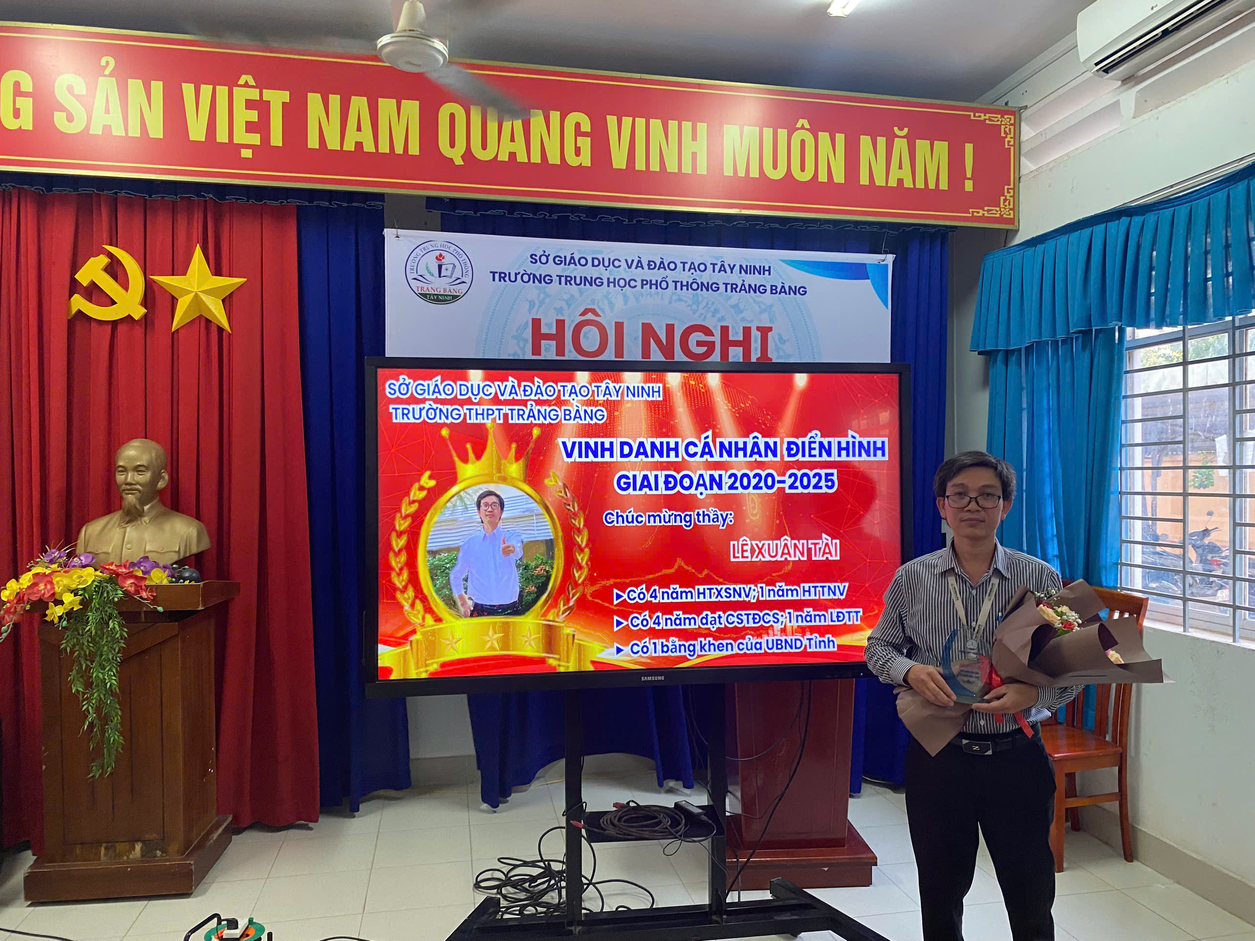 anh tin bai