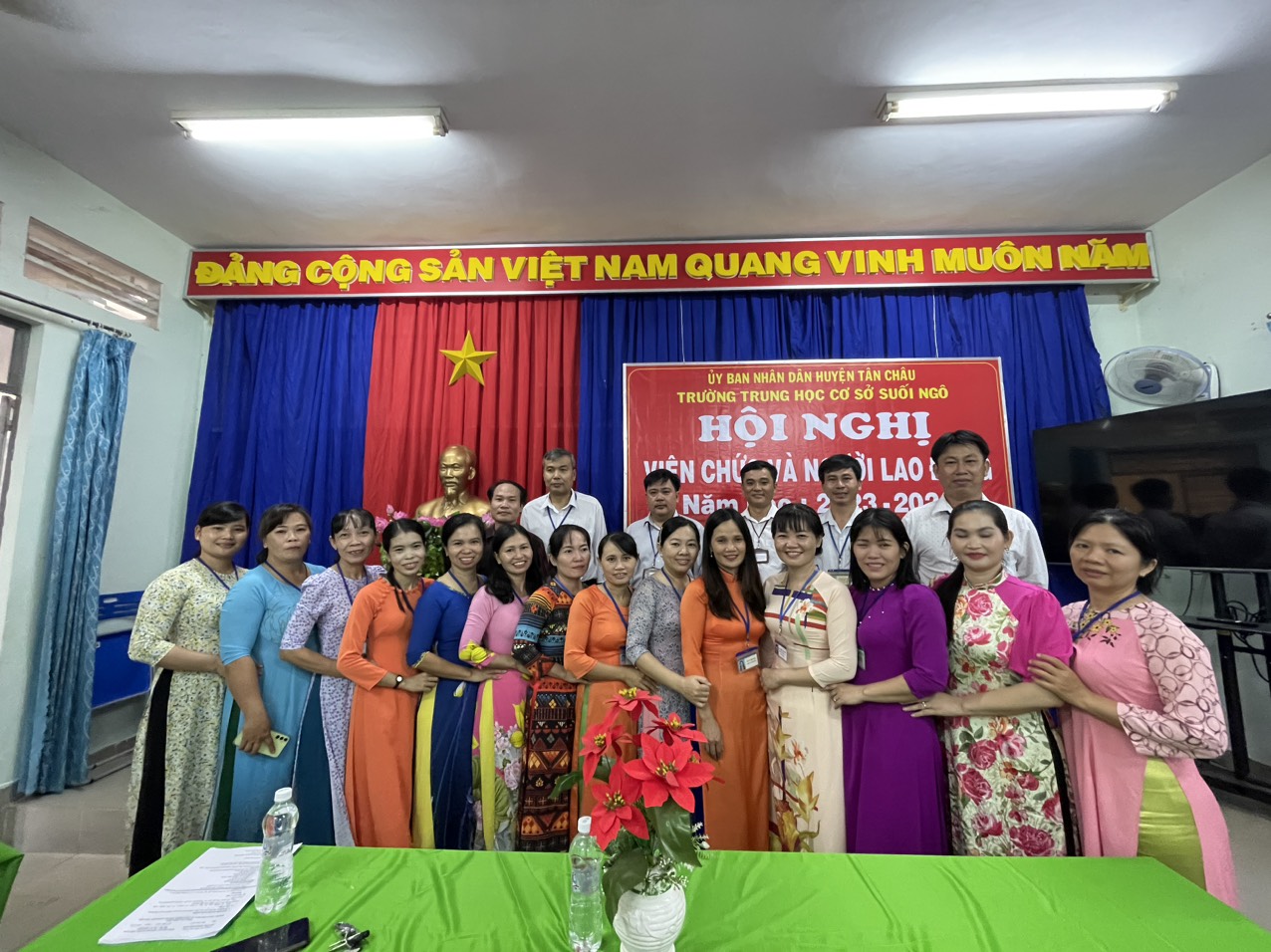 Hội nghị Viên chức và người lao động năm học 2023-2024