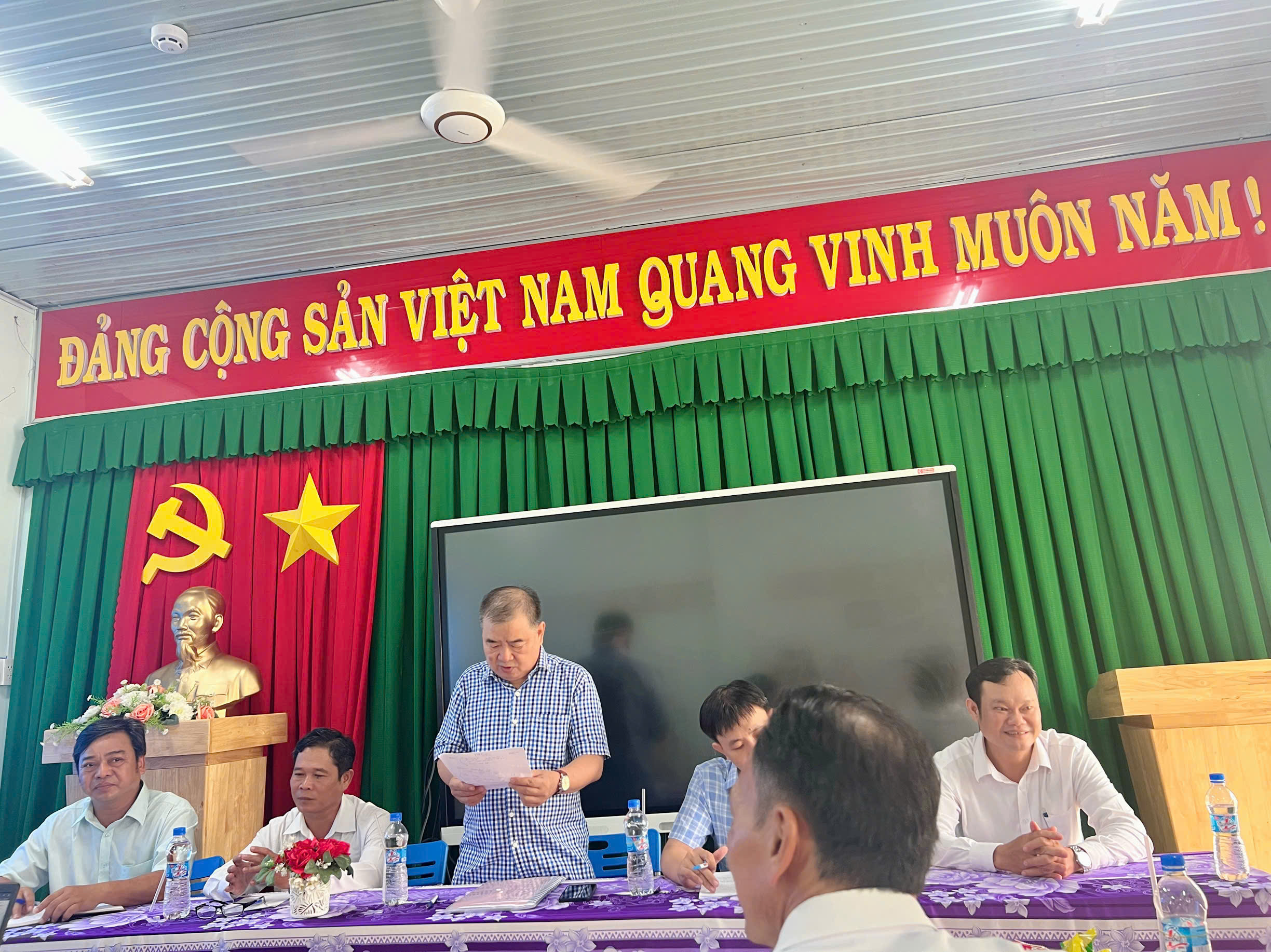 anh tin bai