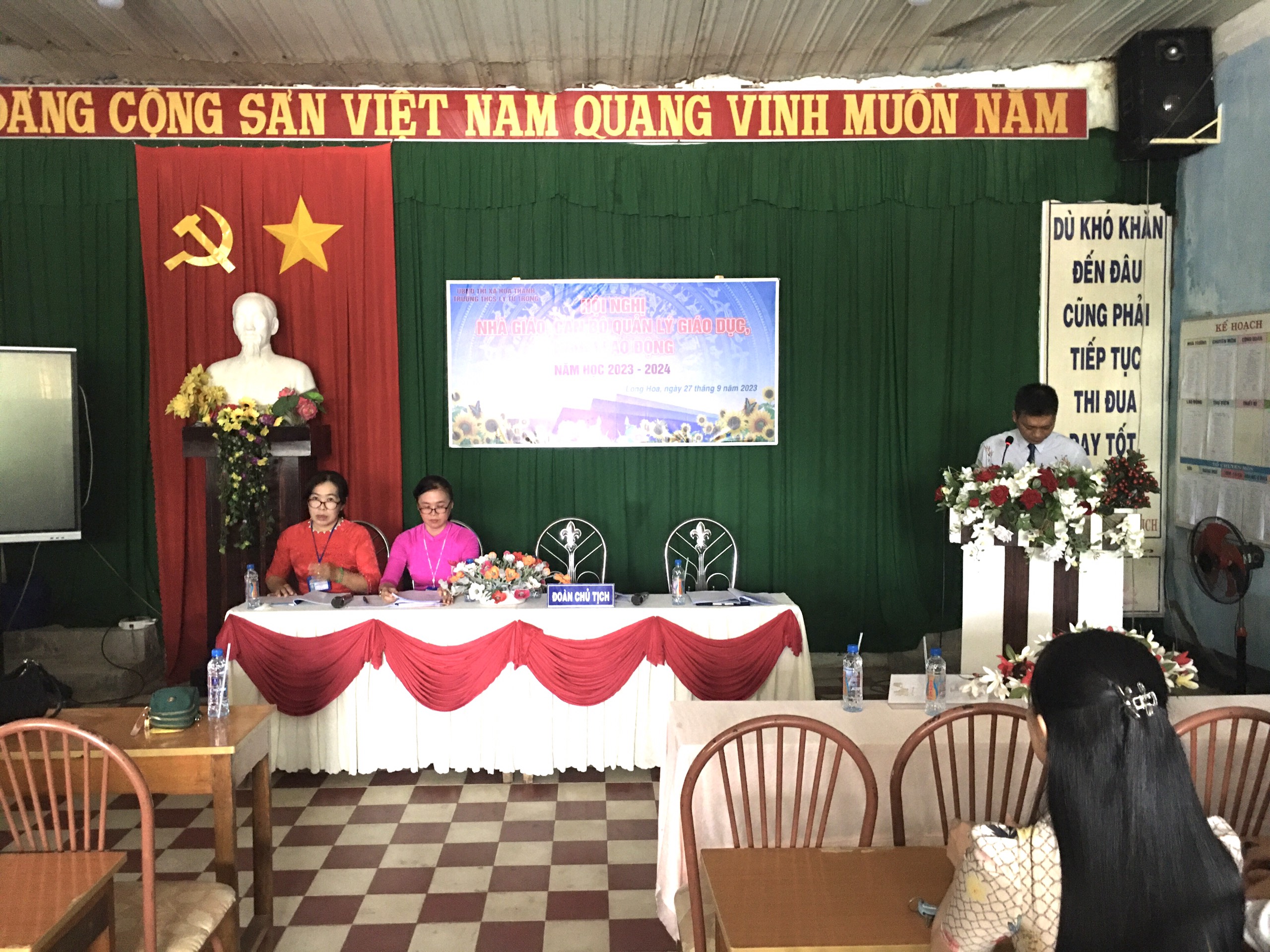 anh tin bai