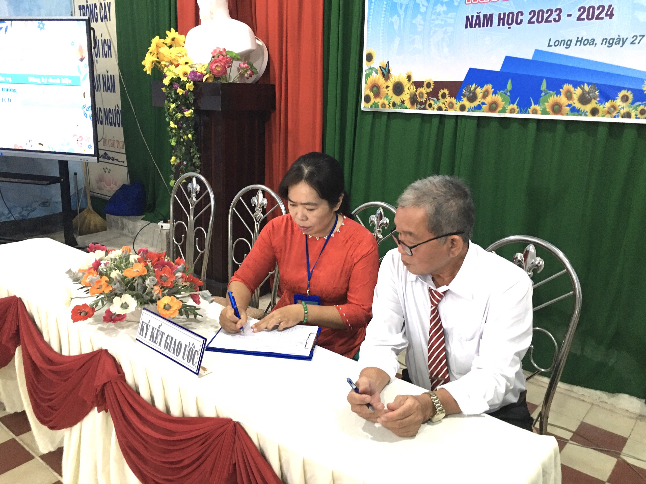 anh tin bai