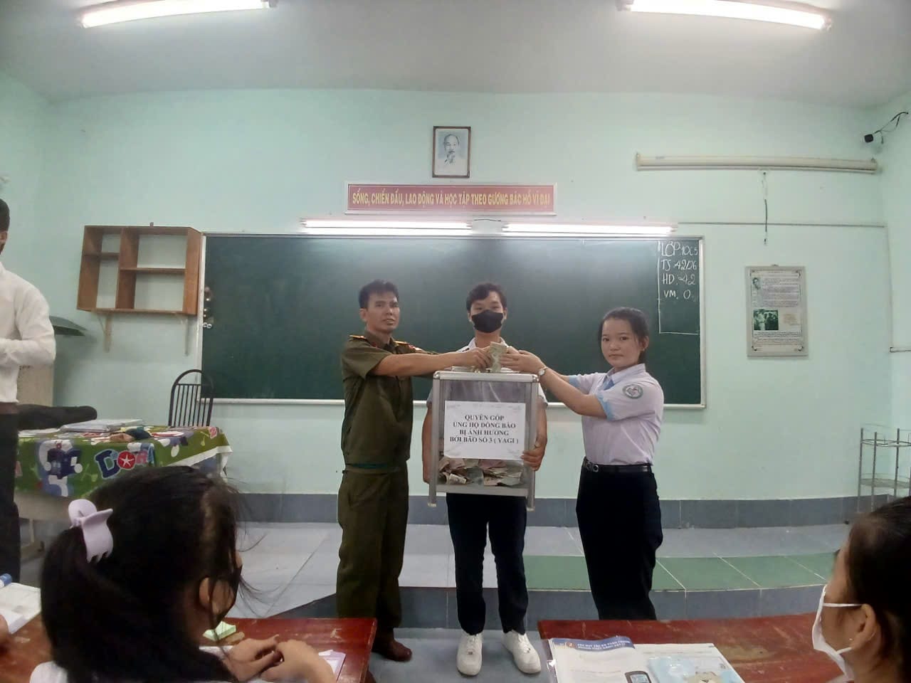 anh tin bai