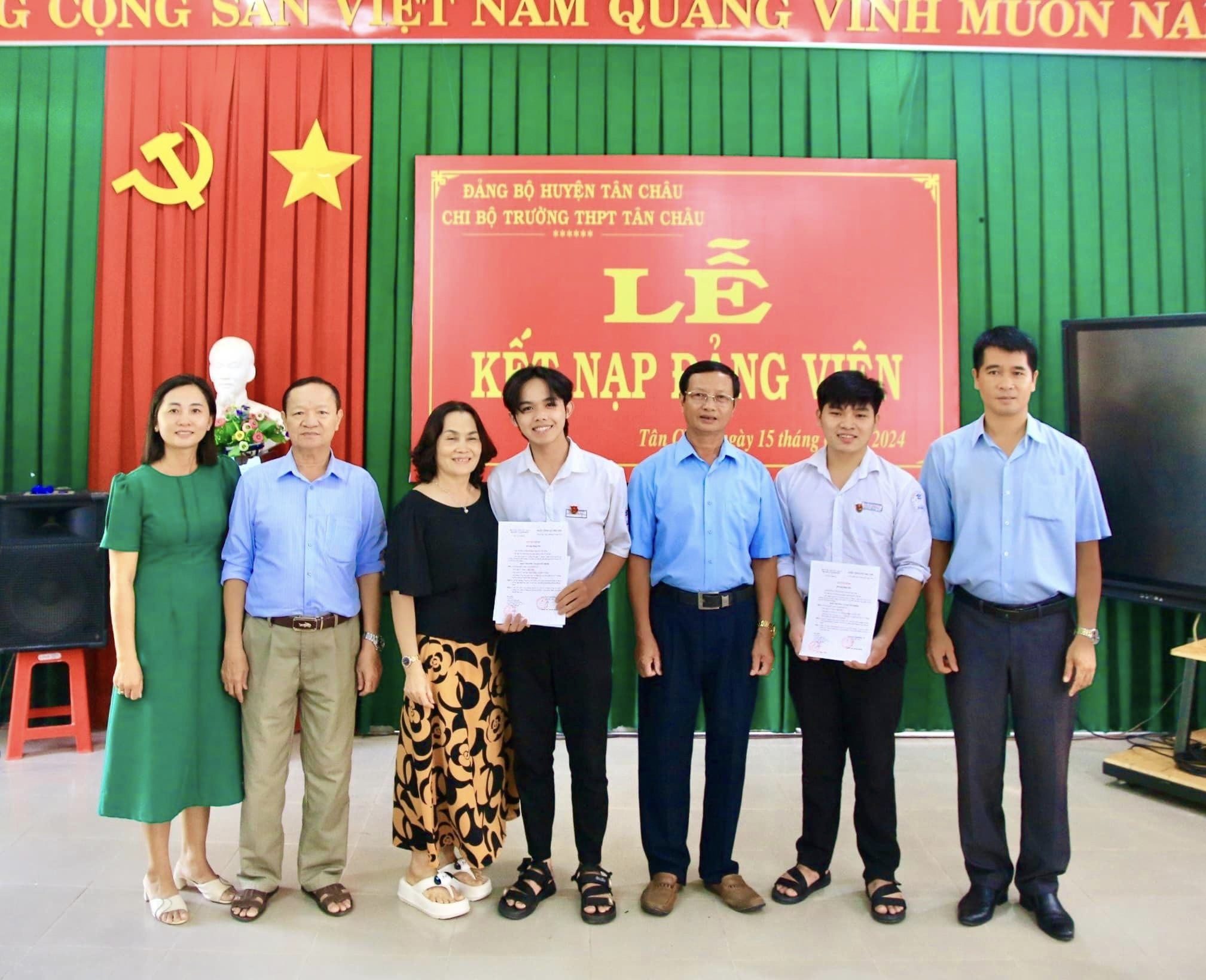 anh tin bai
