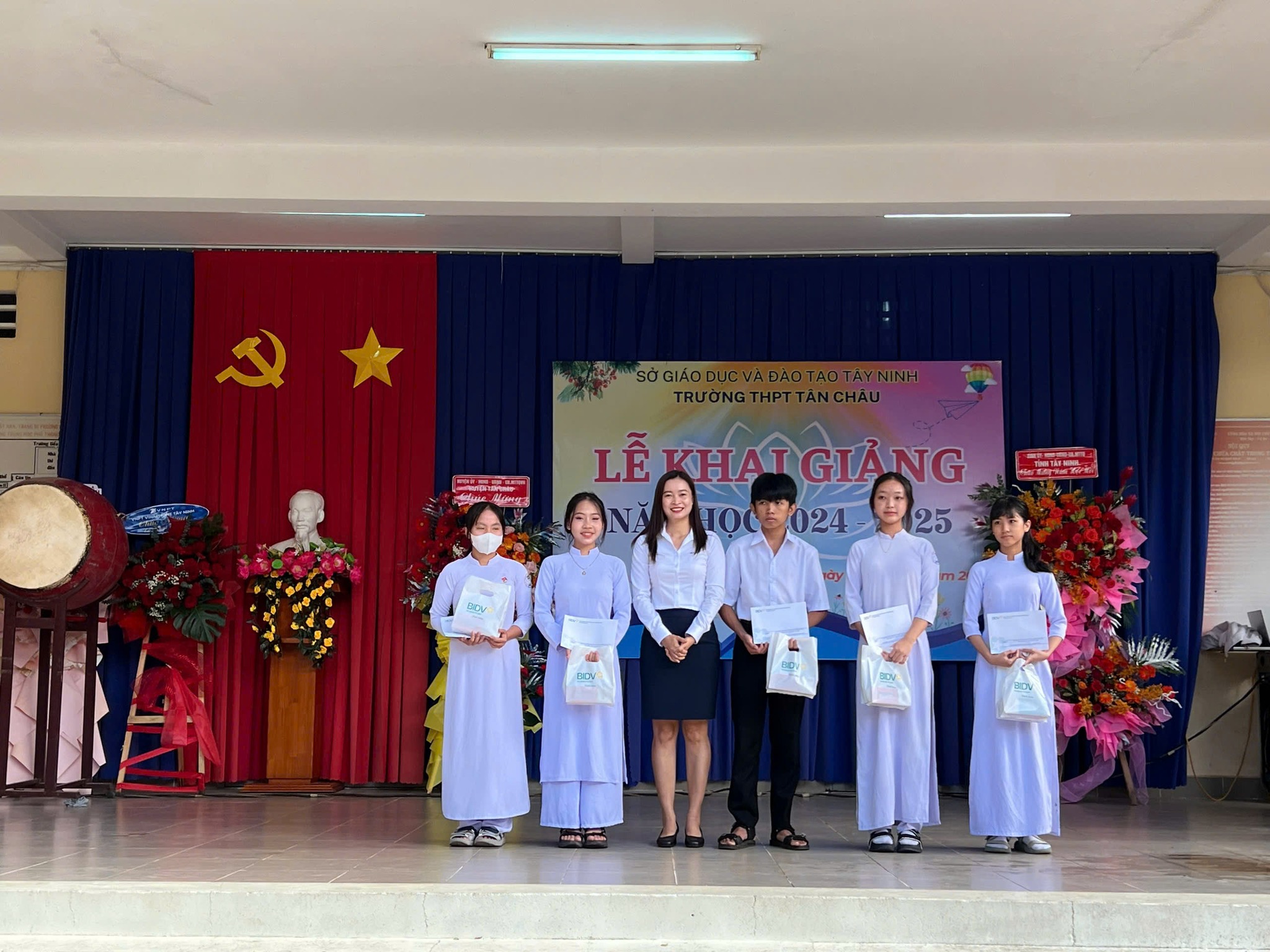 anh tin bai