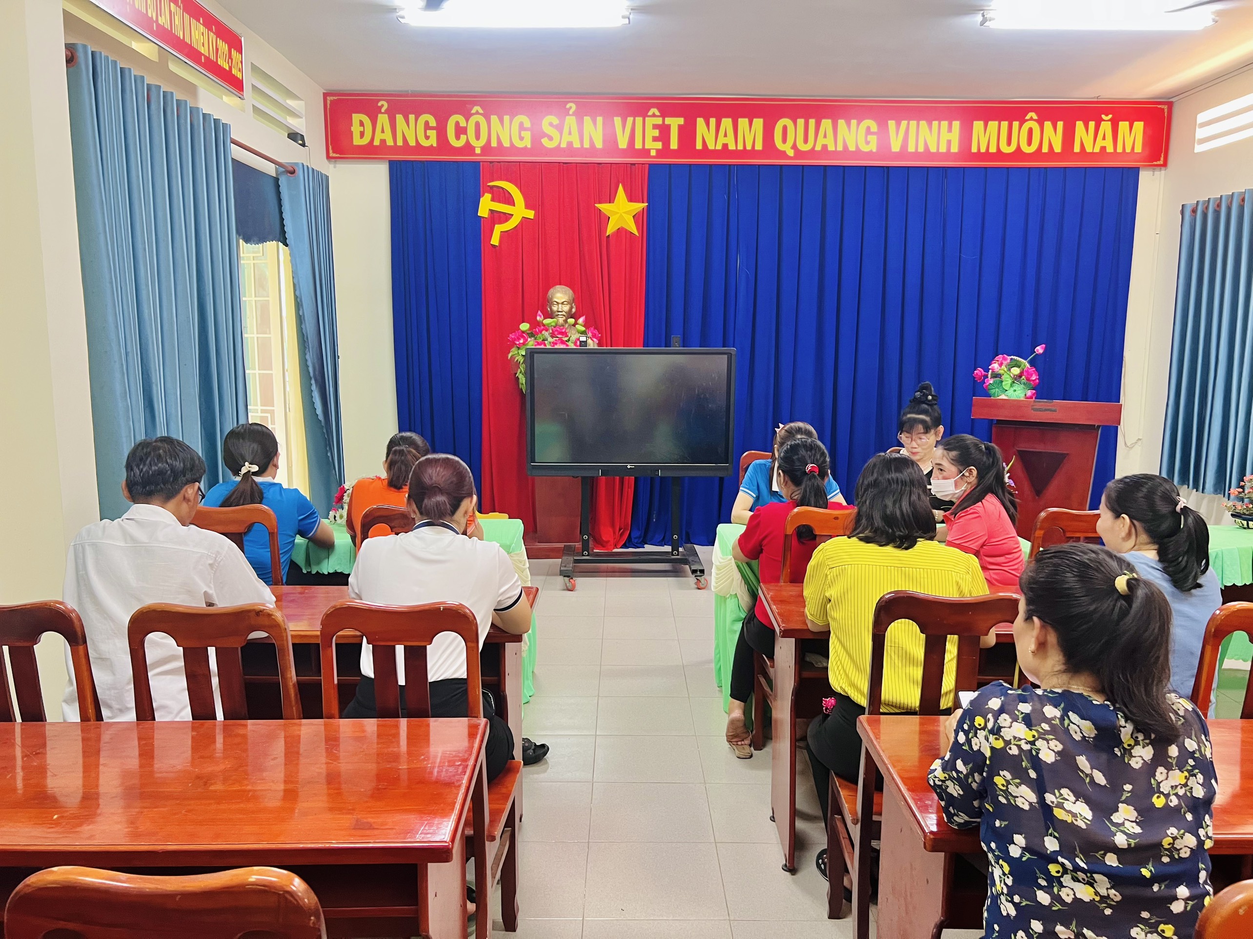 anh tin bai