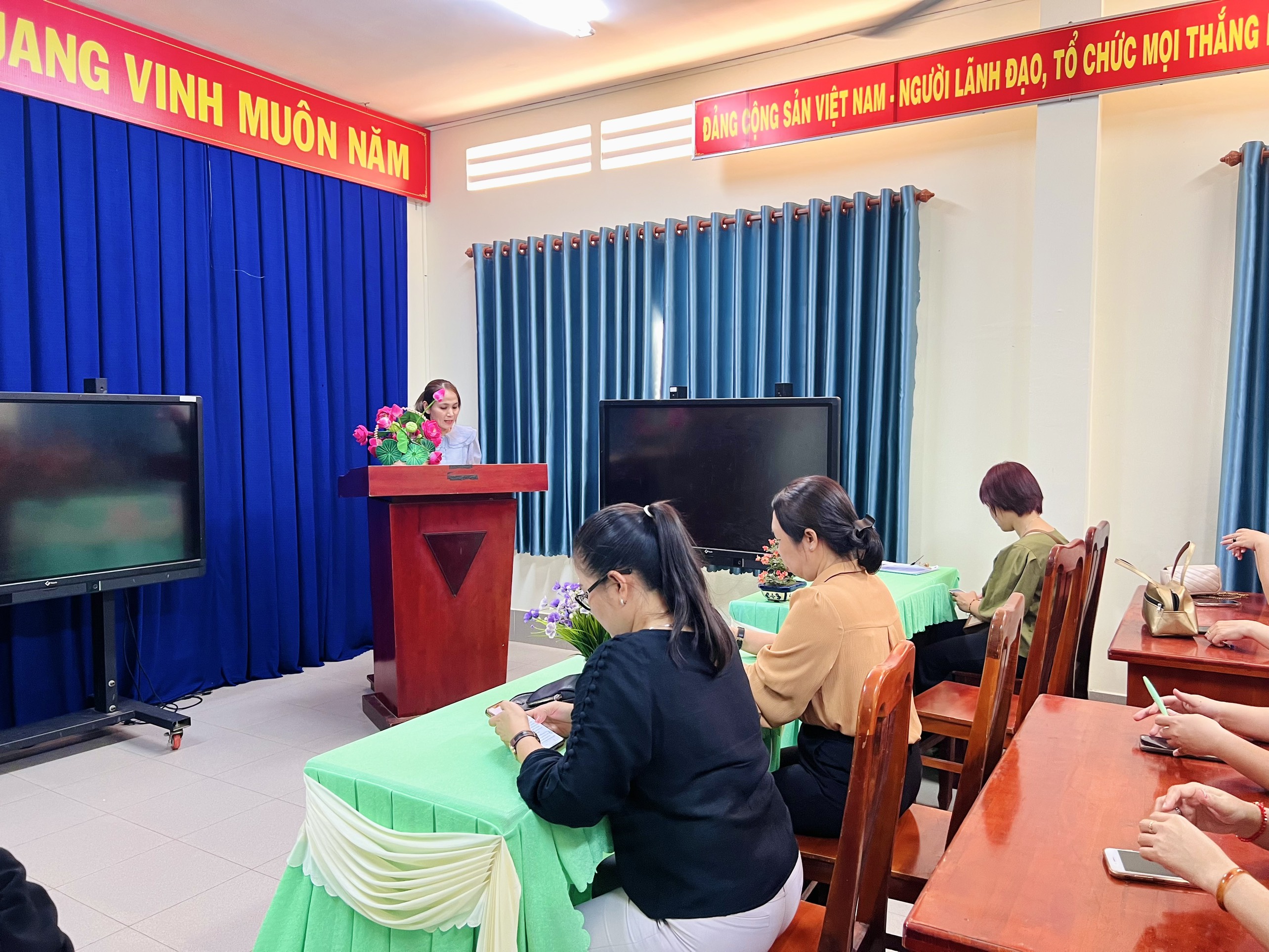 anh tin bai