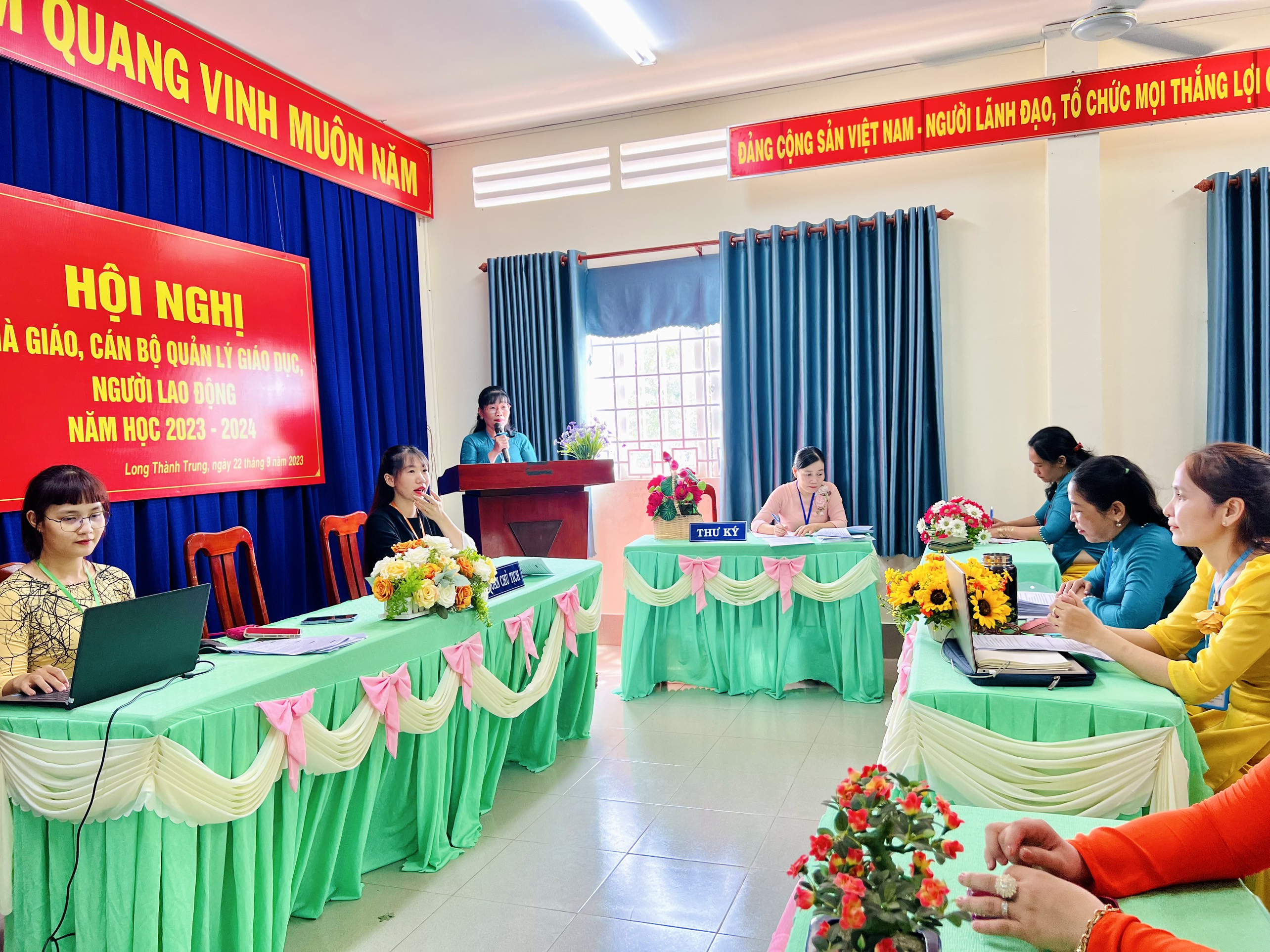 anh tin bai