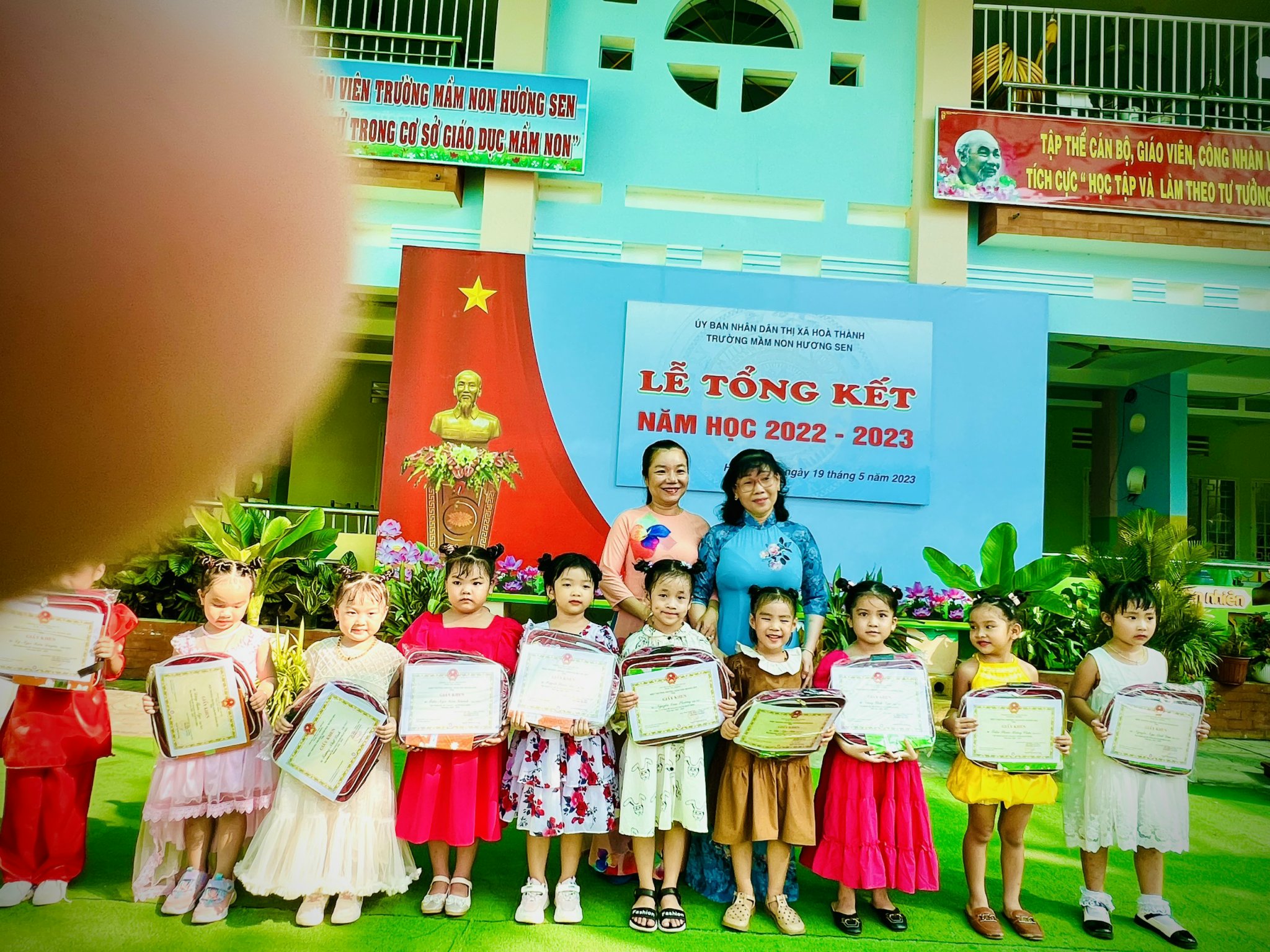 anh tin bai