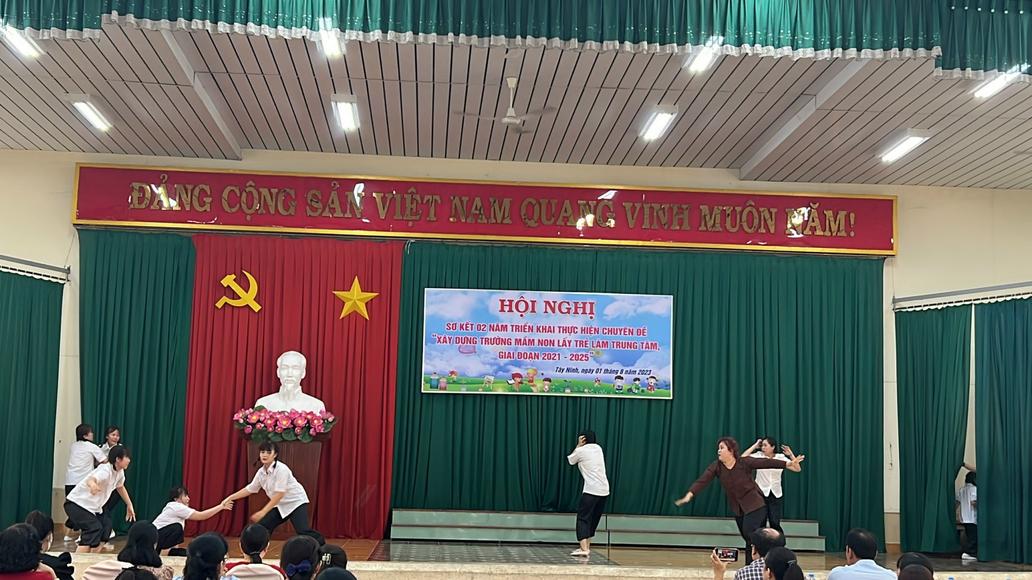 anh tin bai