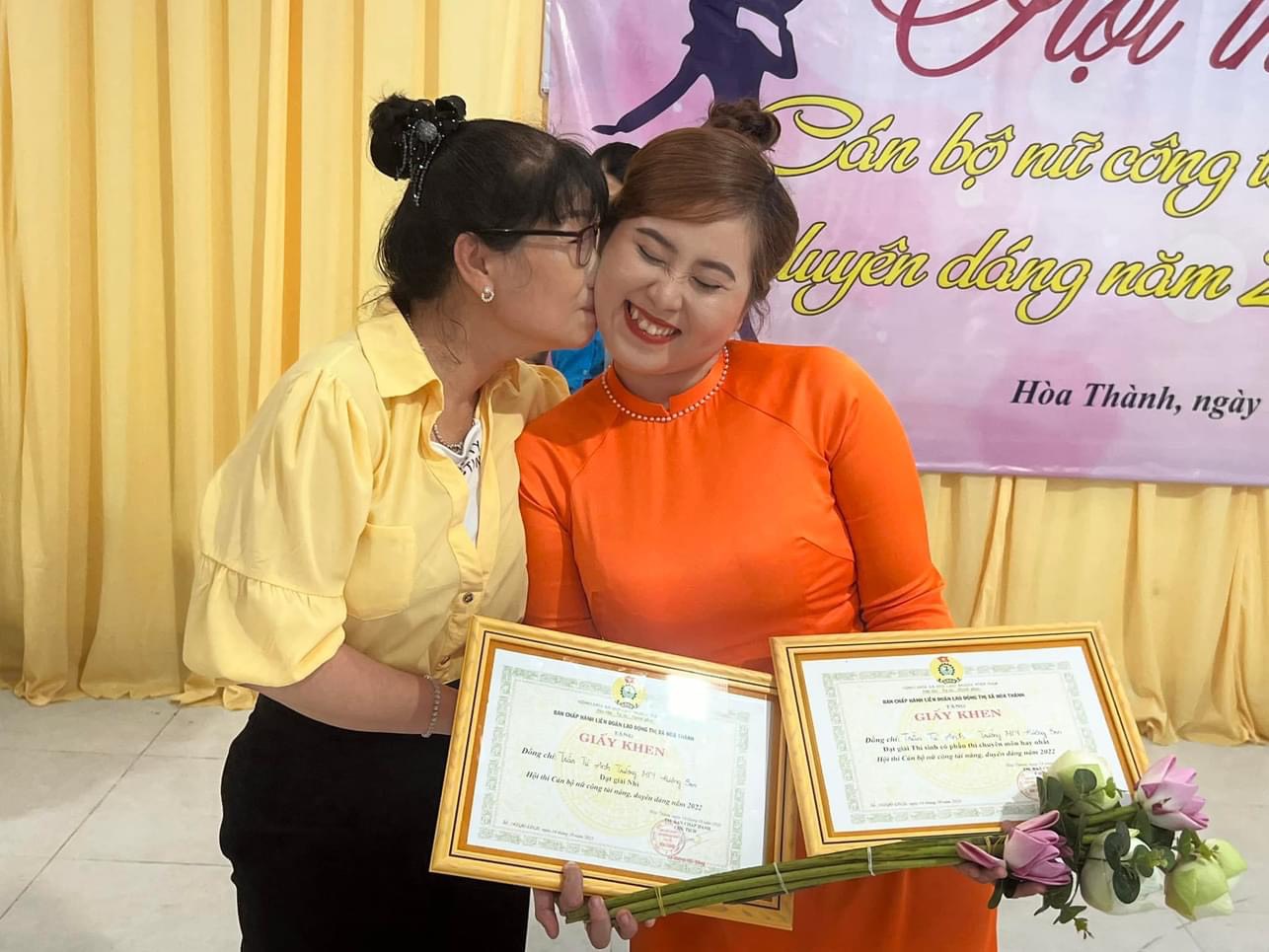 anh tin bai