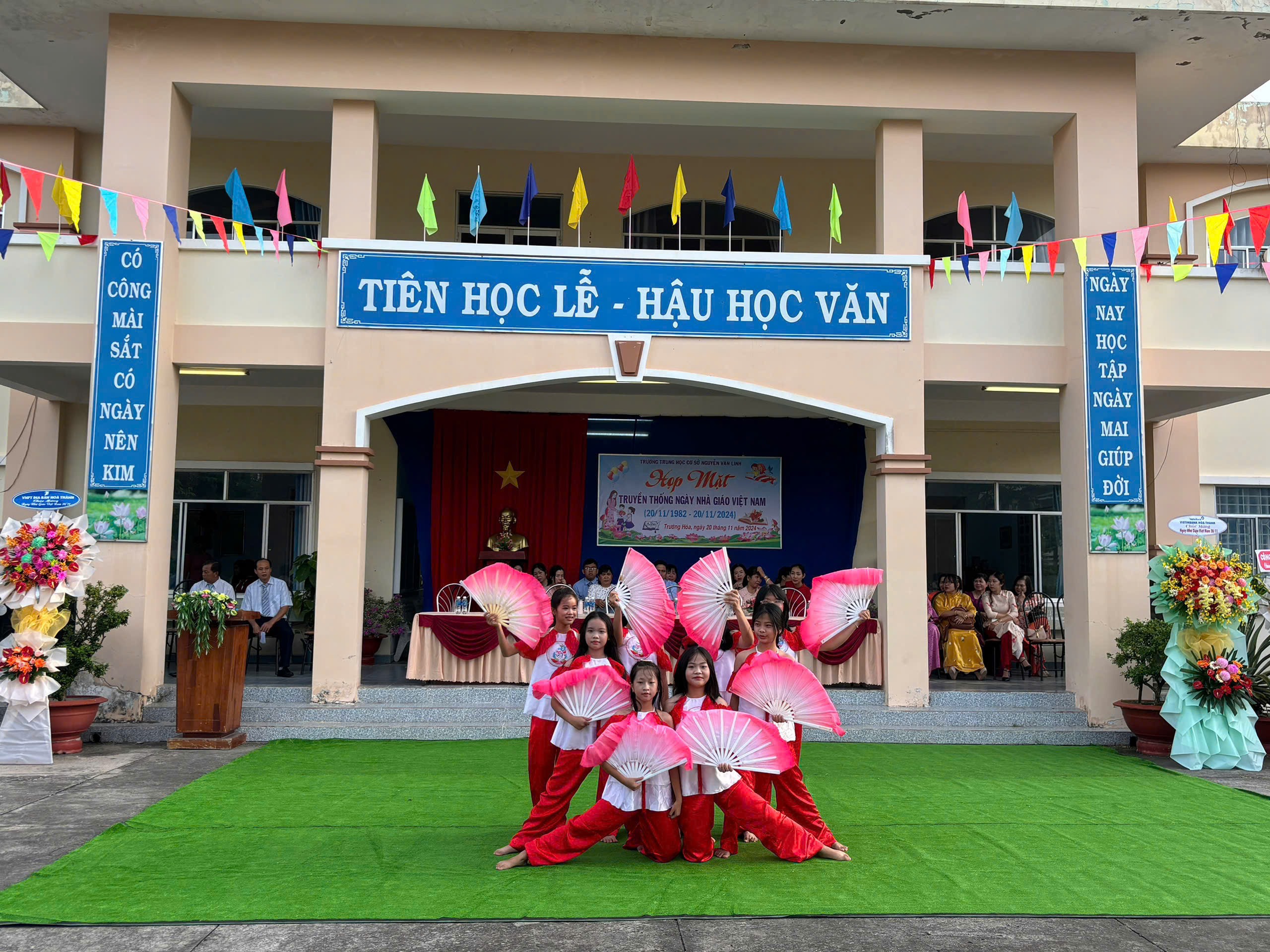 anh tin bai