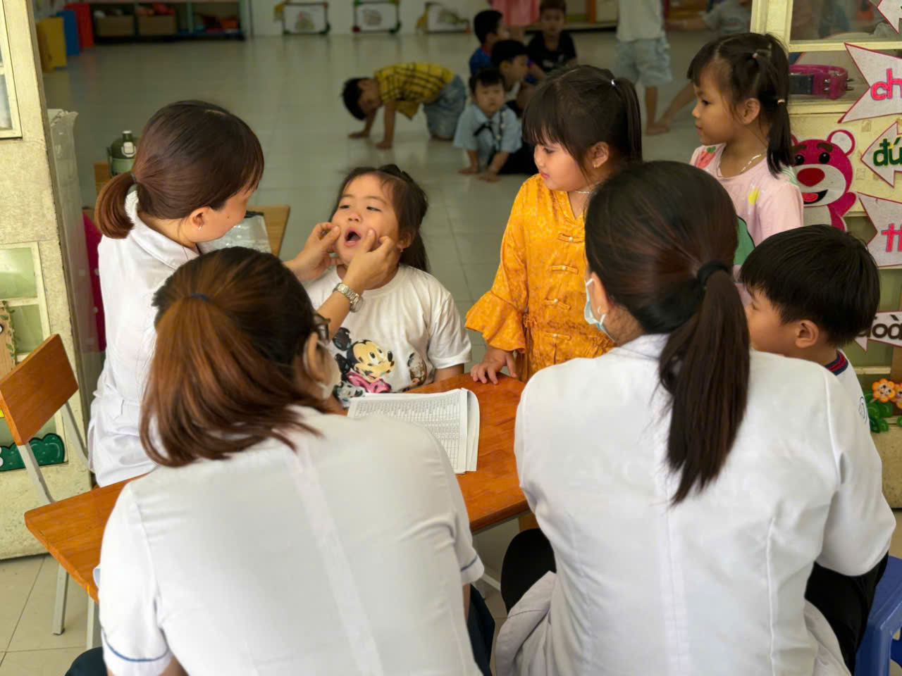 anh tin bai