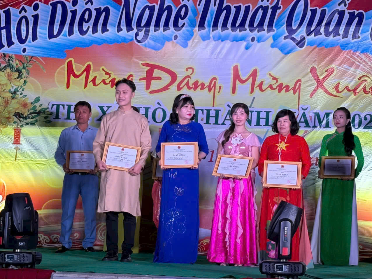 anh tin bai