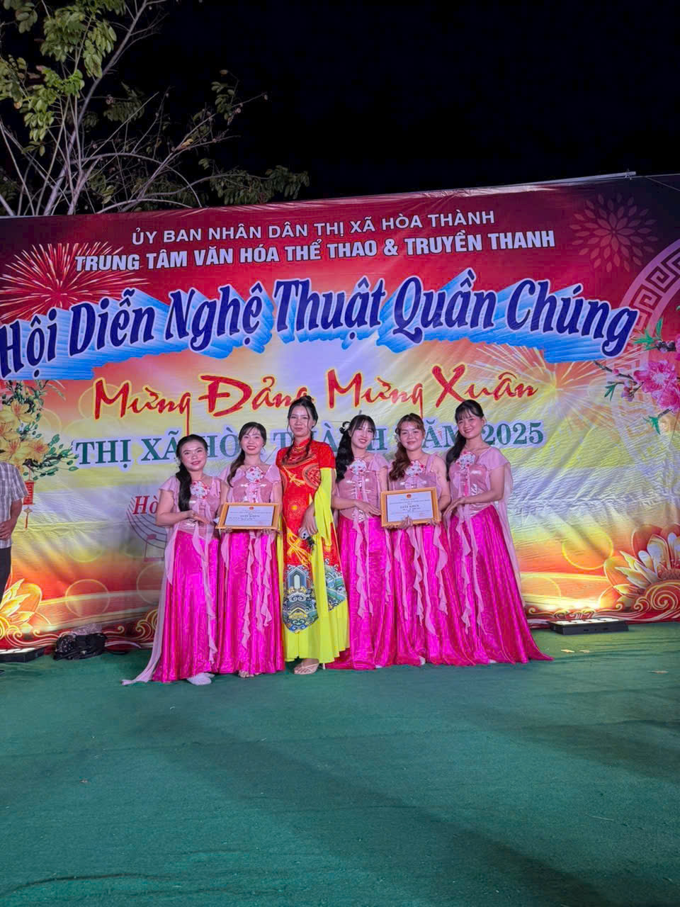 anh tin bai